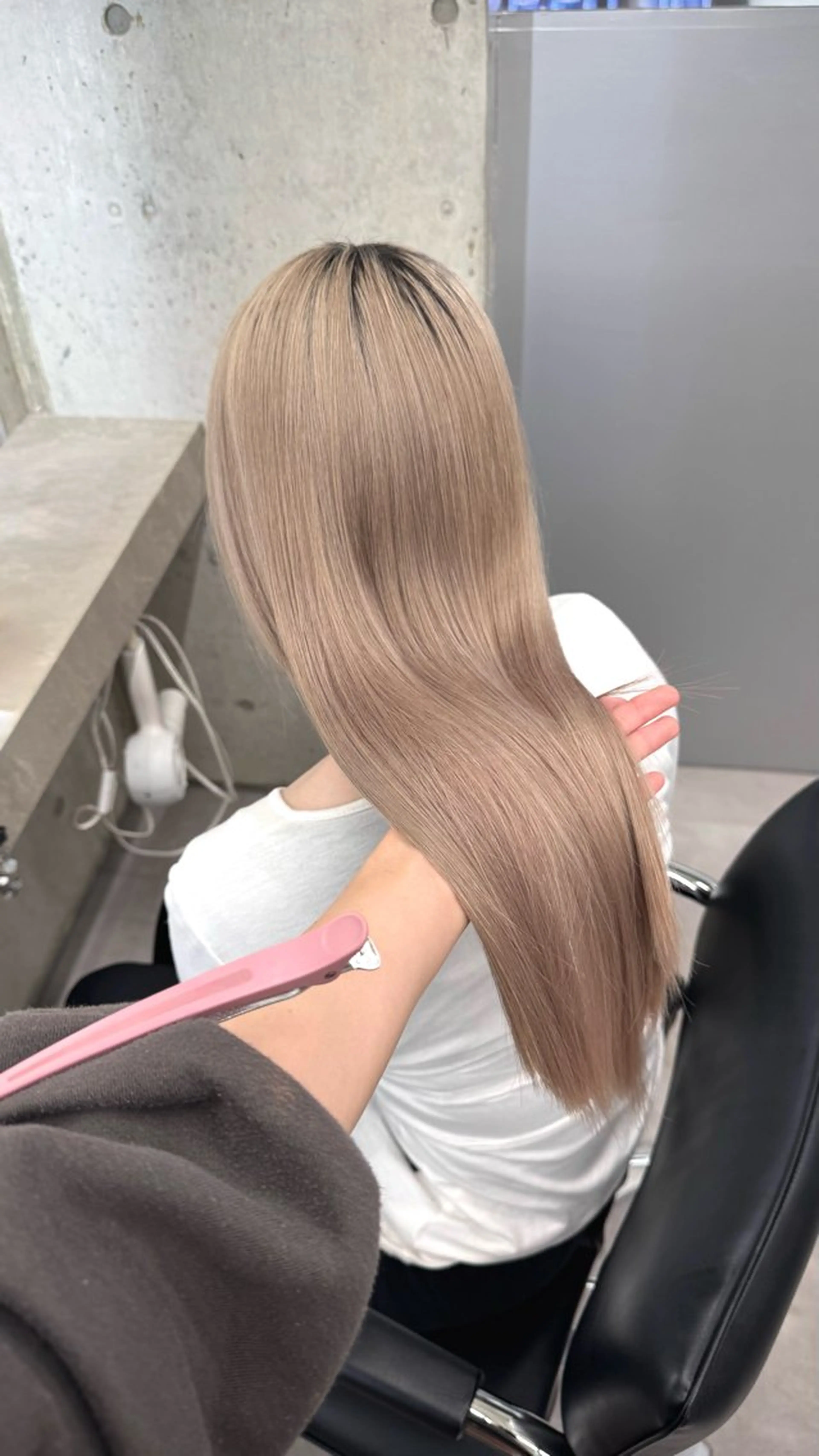 ロング レイヤーカット ヘアカラー トリートメント shio【福岡天神】 カットモデル募集中のヘアスタイル