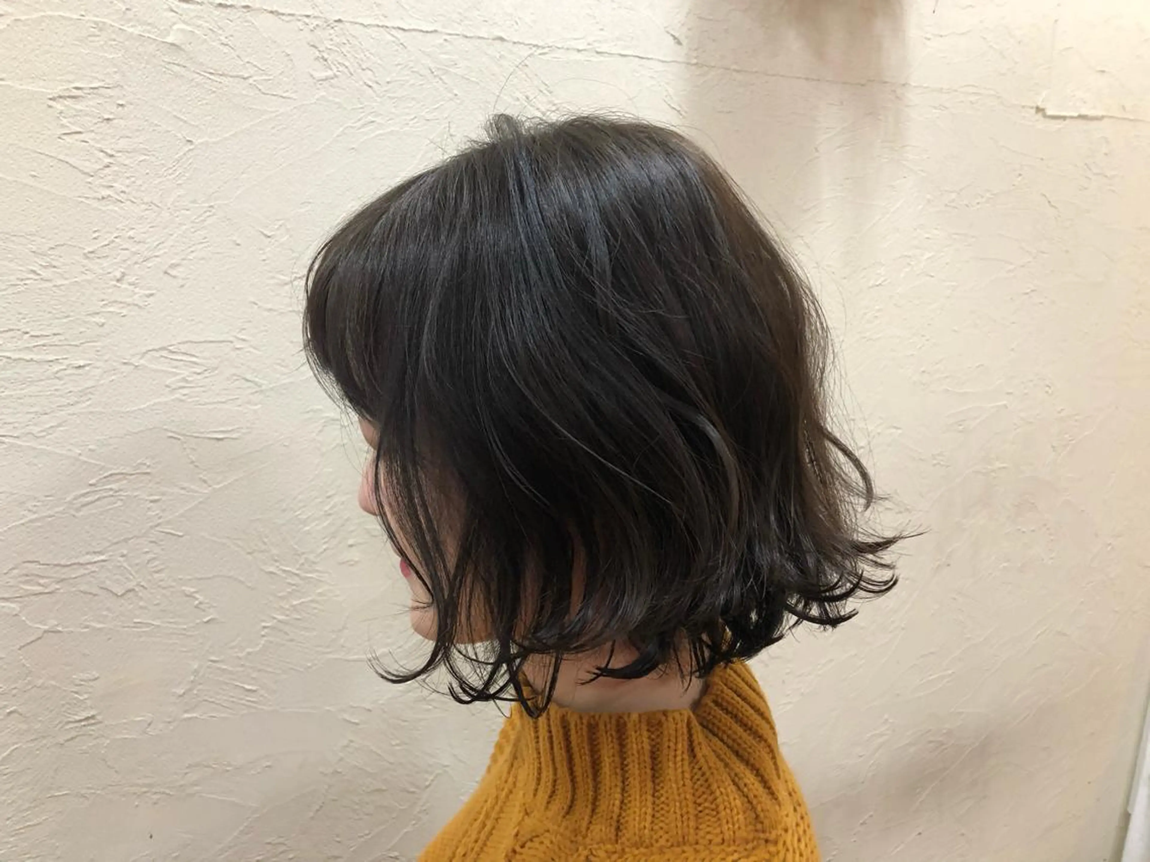 ショート カラー ENIF ヤマグチアツコのヘアスタイル
