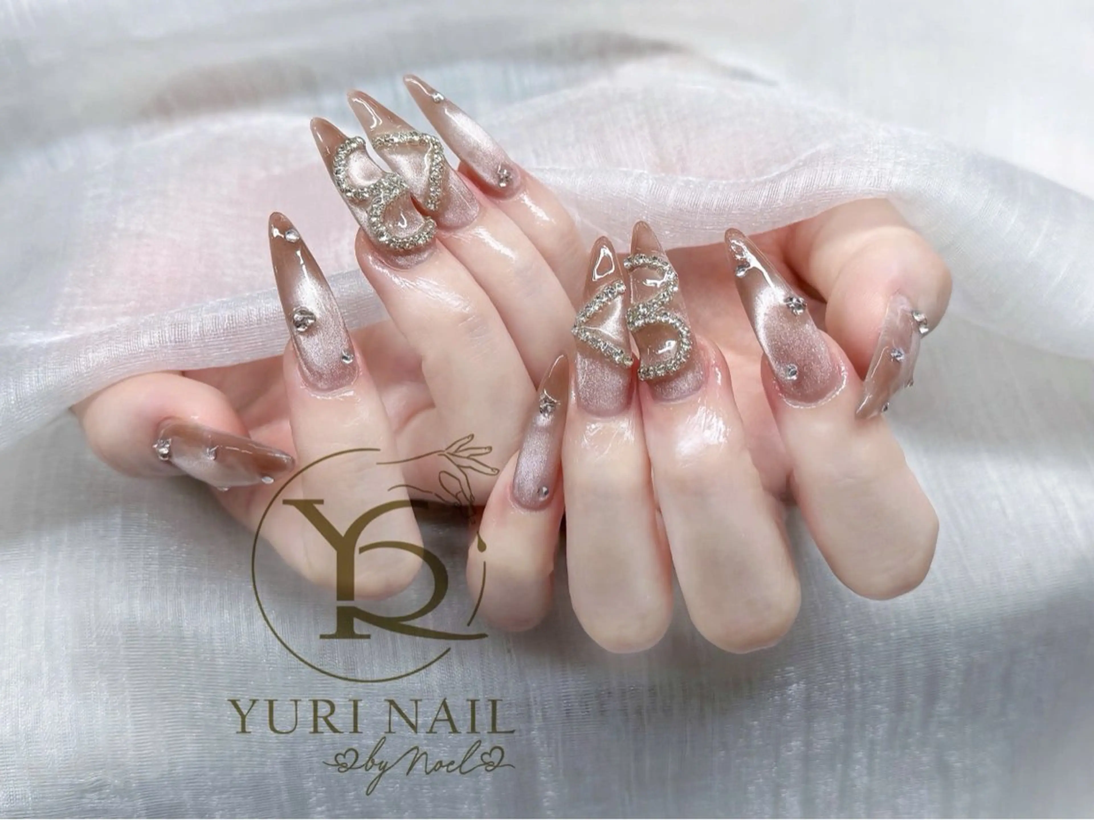 ネイル ハンドネイル フットネイル ハンドケア YURI Nail Narita所属・YURI Nail NARITAのネイルデザイン