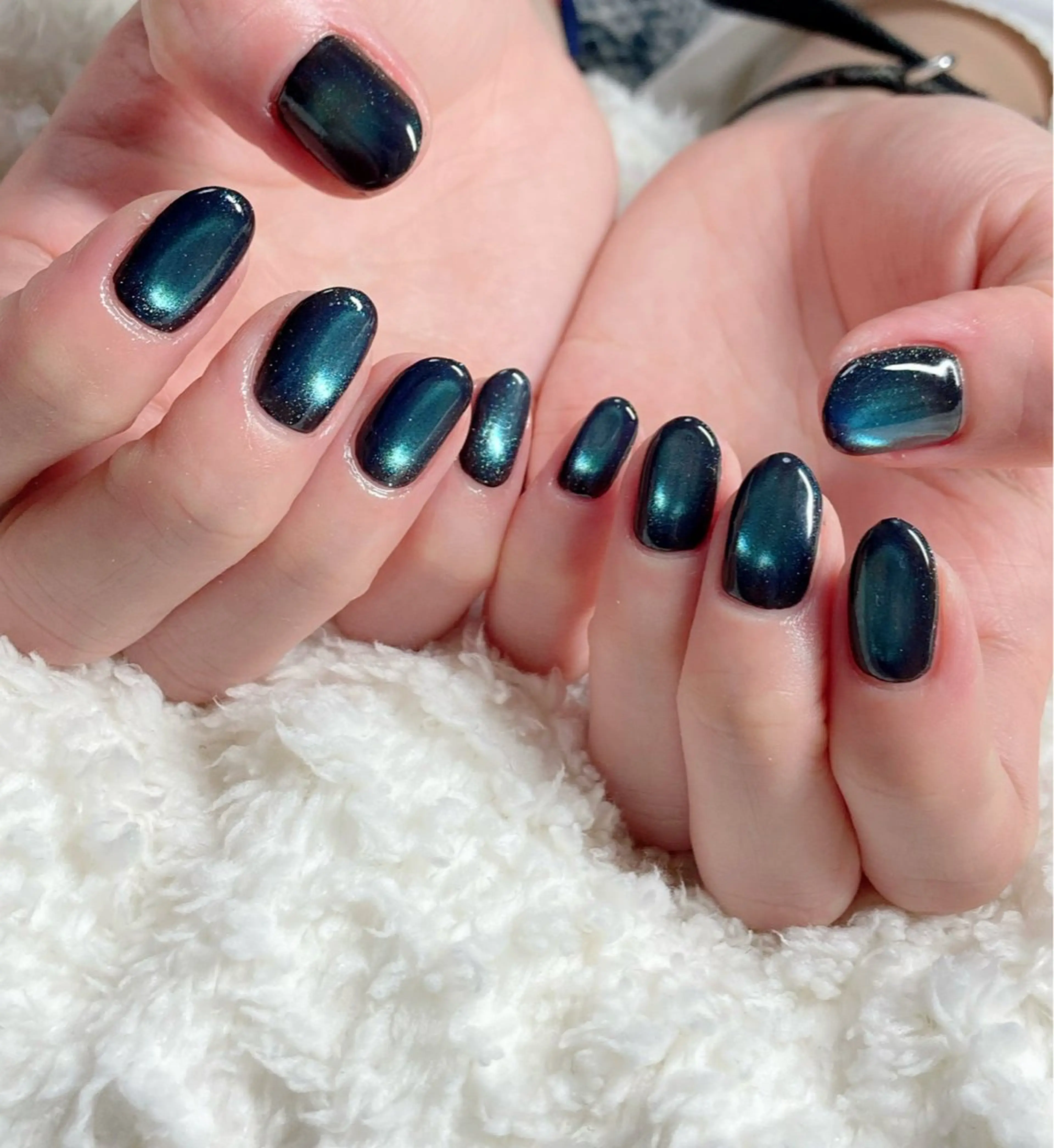 ❁⃘*.ﾟマグネットネイルの写真