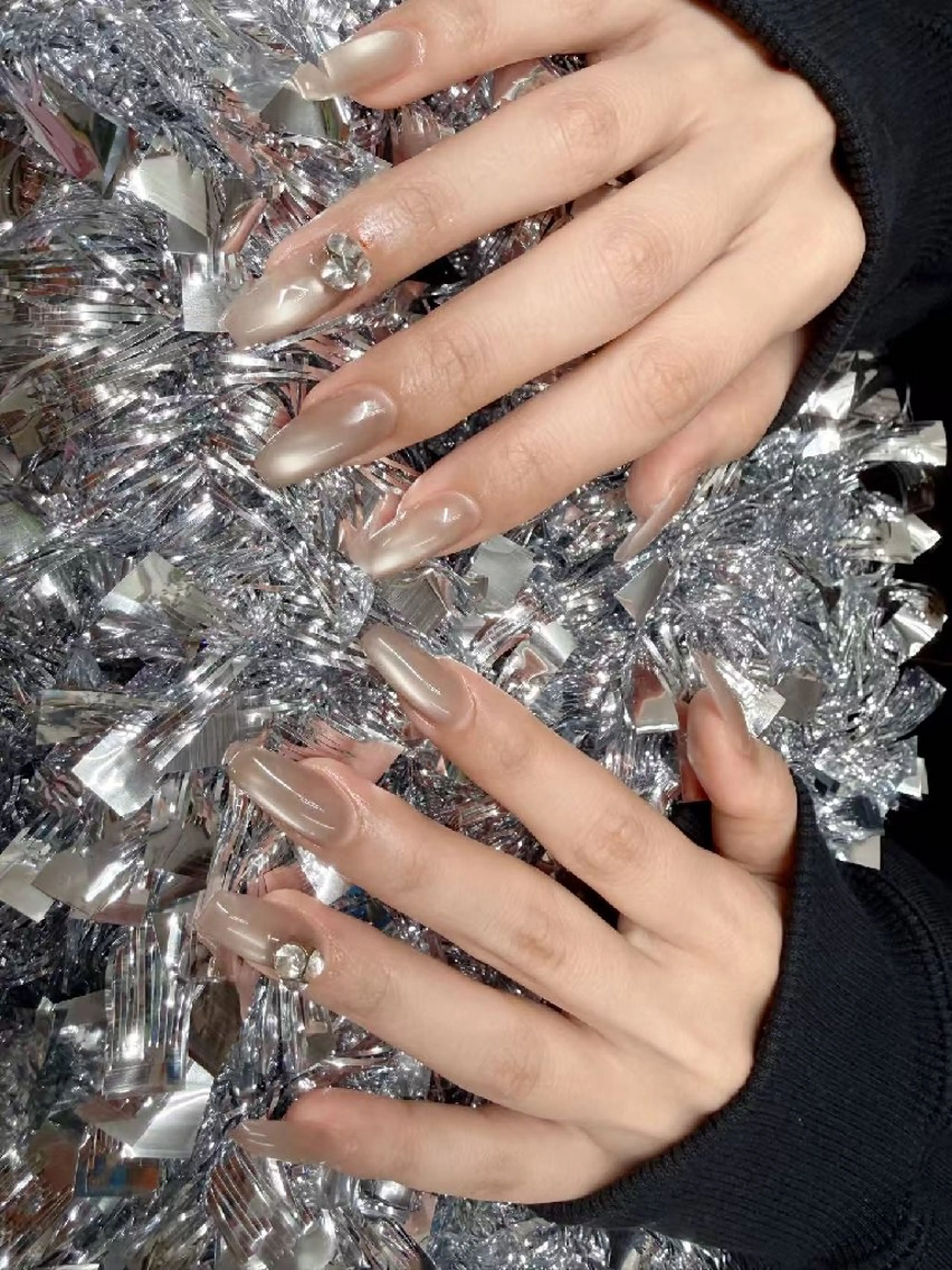 ネイル マグネットネイル 持ち込み オフィスネイル シンプルネイル ワンホンネイル 佐田 美香のネイルデザイン