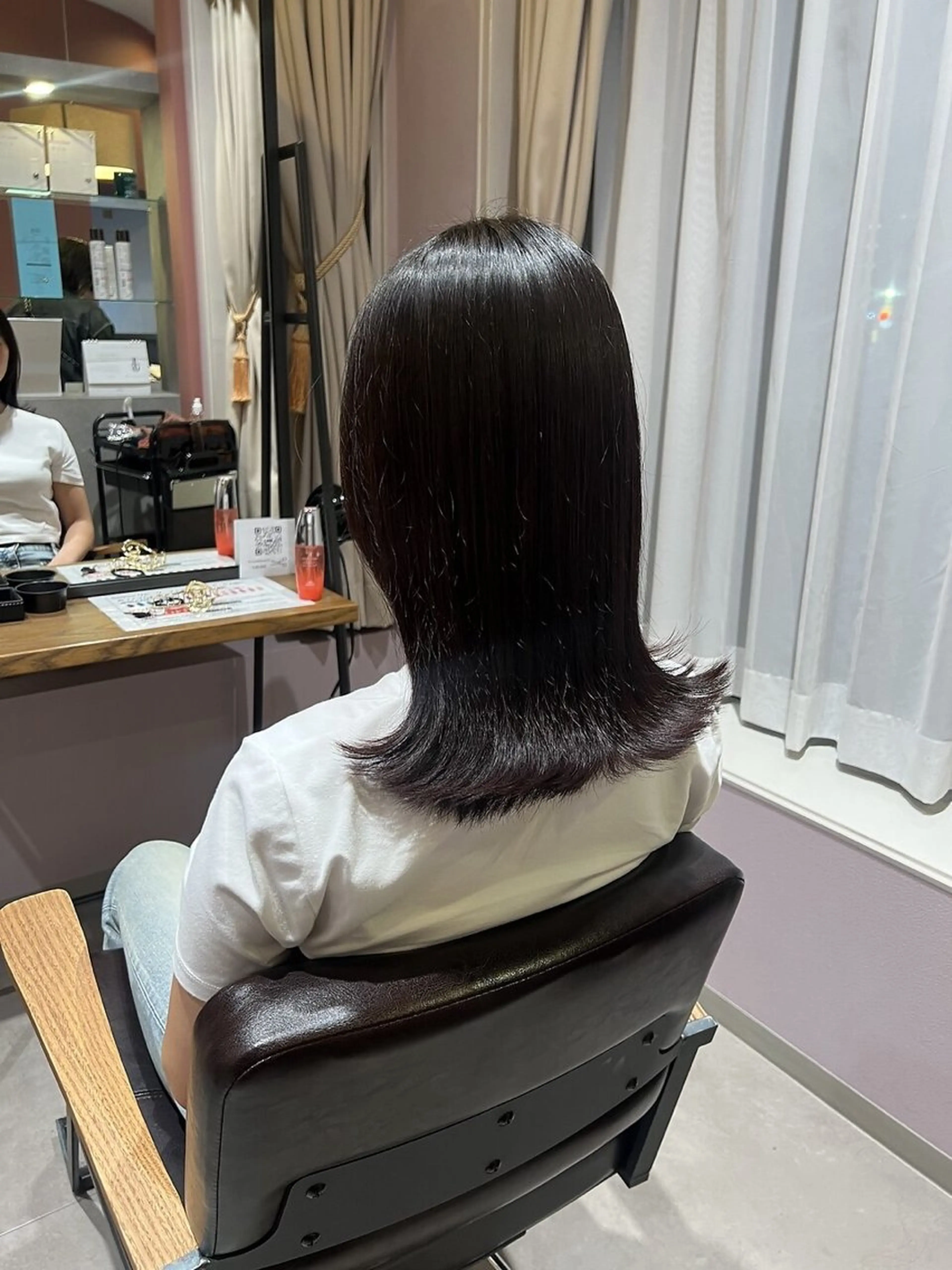 カラー 西原 愛紗のヘアスタイル