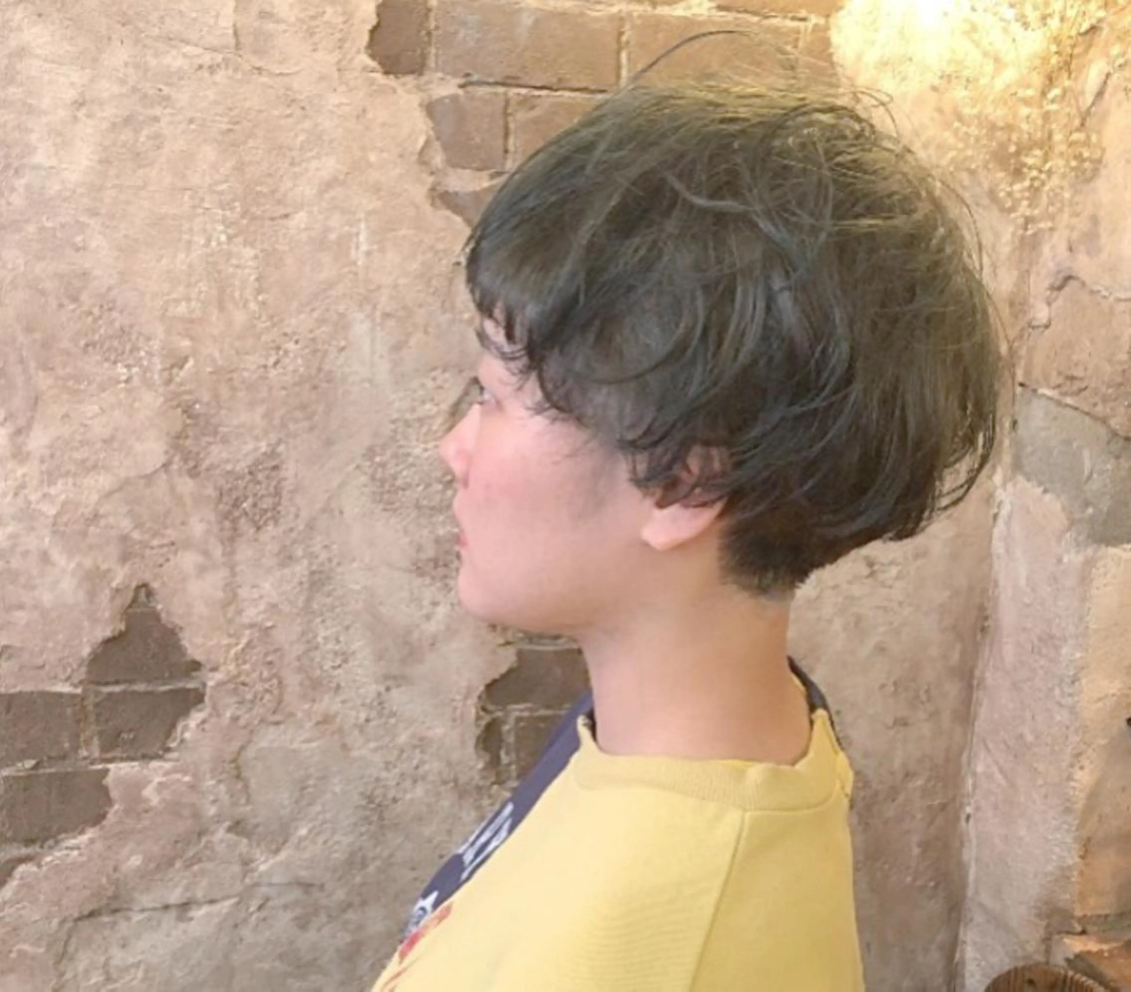 ショート カラー パーマ ブリーチ、パーマ 西部笑のヘアスタイル