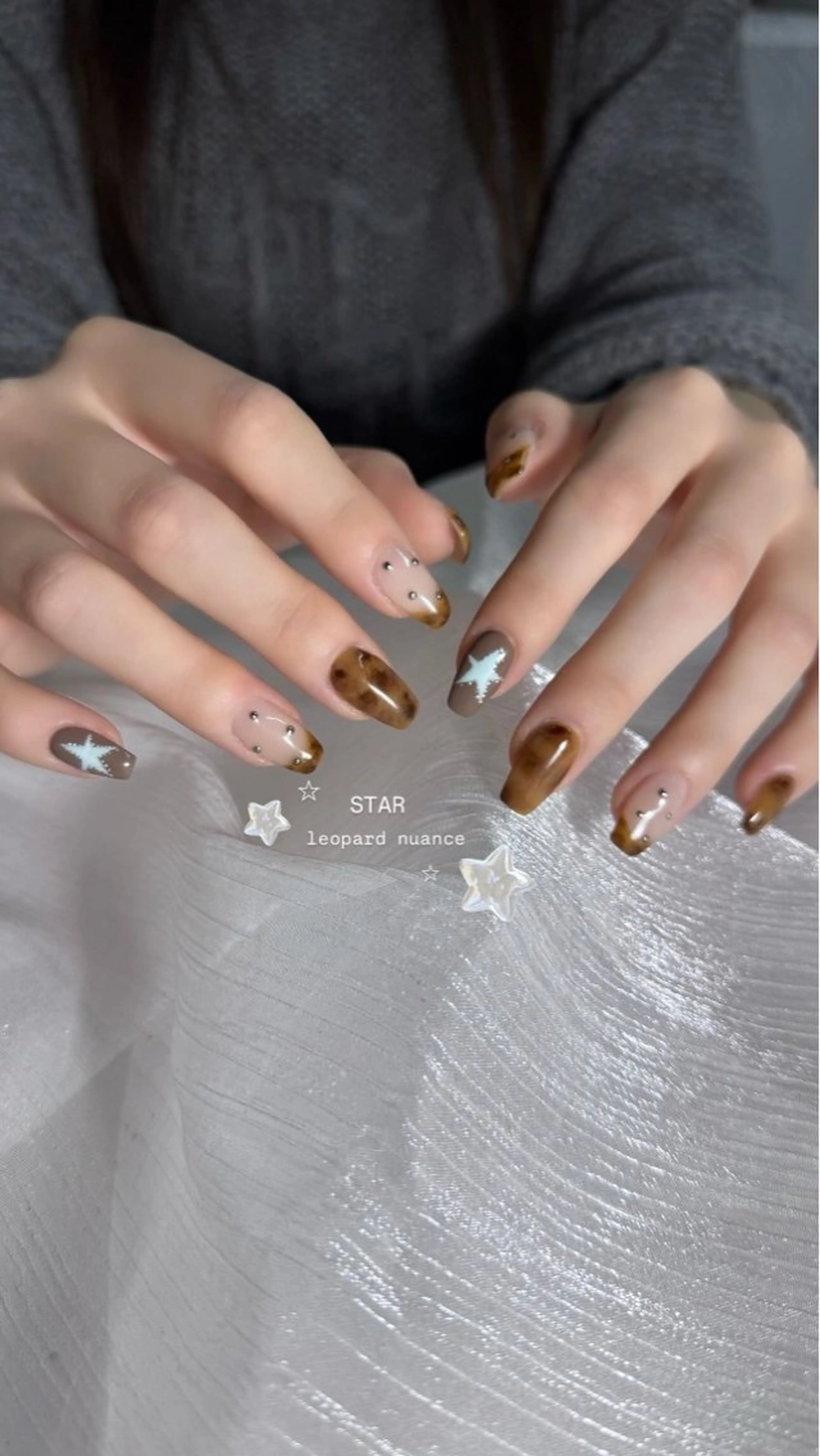 ネイル フレンチネイル 韓国ネイル マグネットネイル メンズネイル ニュアンスネイル ハンドネイル GRANDE大須 Cecil💜のネイルデザイン