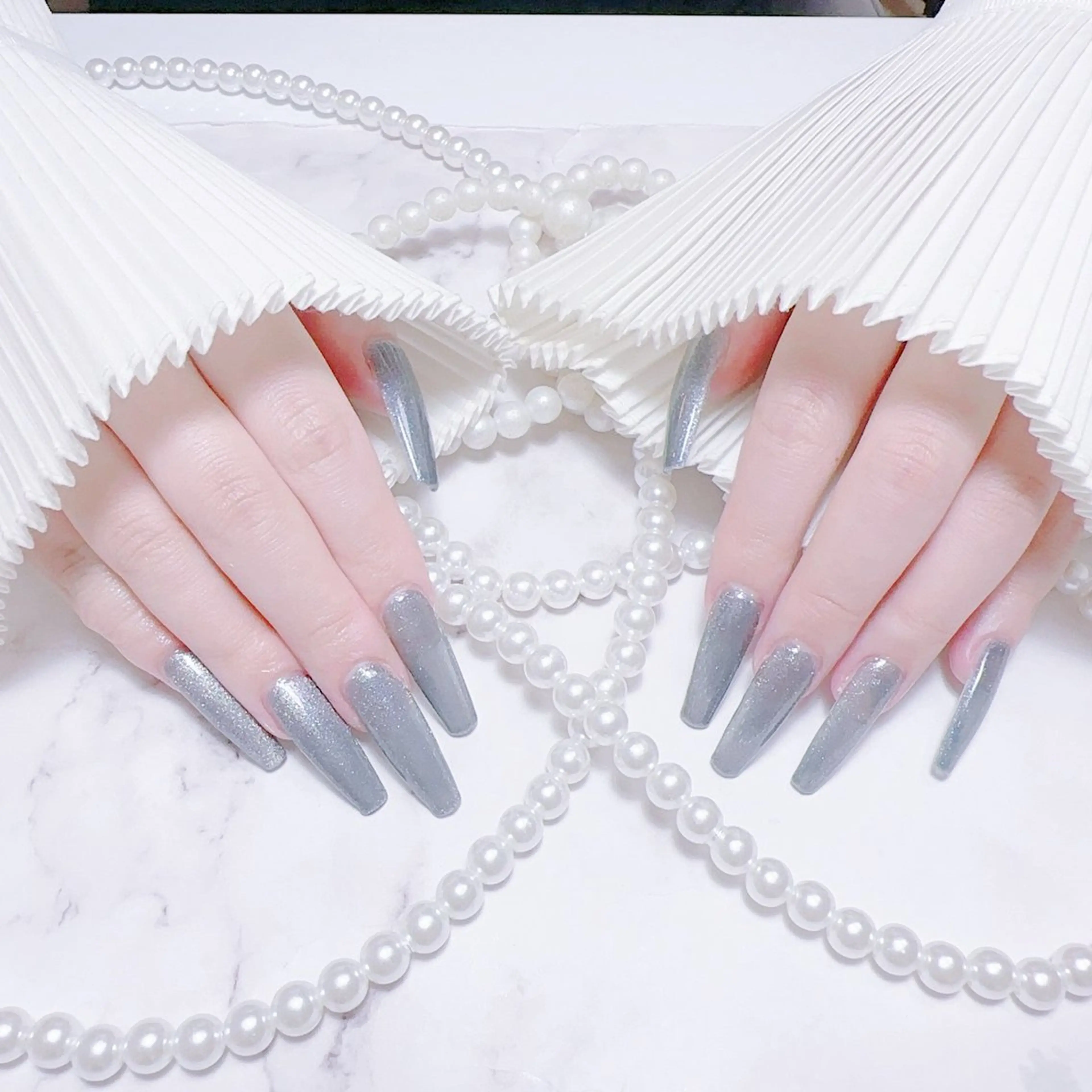 ネイル チークネイル 長さ出し フラワーネイル フレンチネイル ガーリー ハンドネイル NEW NAIL所属・NEW NAIL 池袋のネイルデザイン