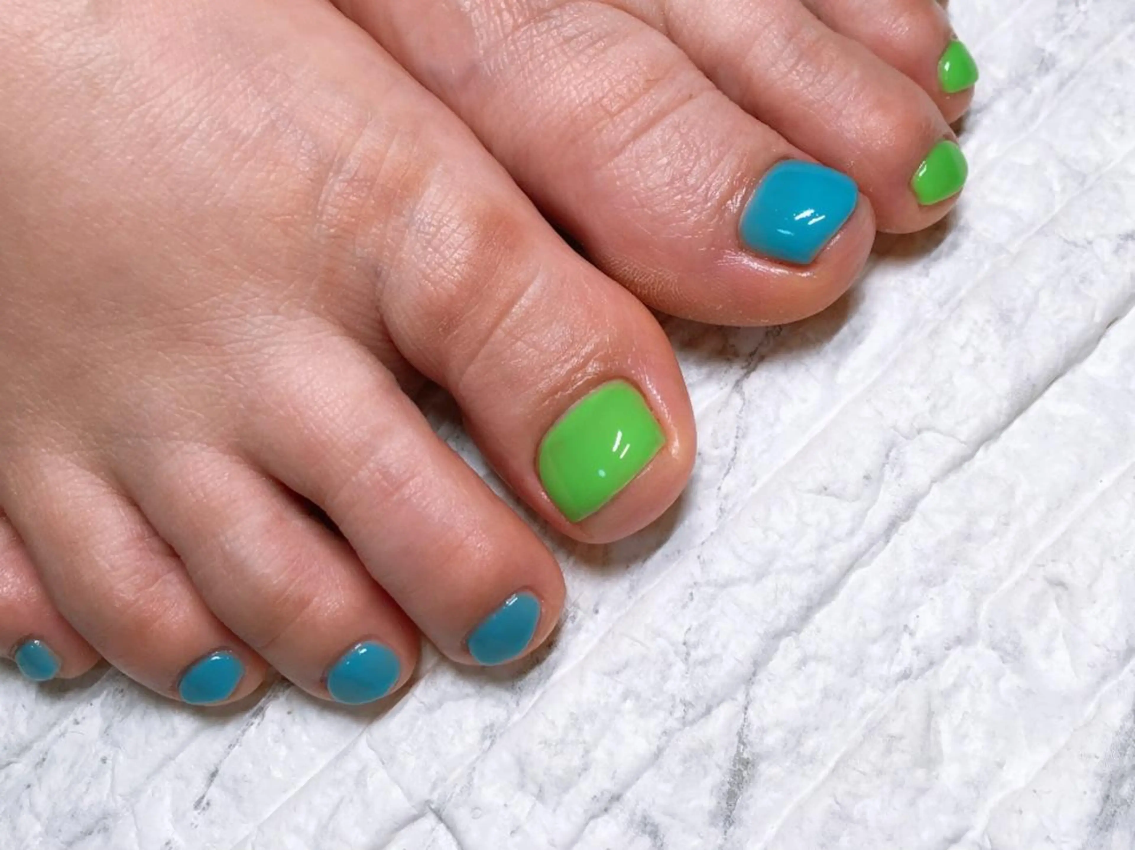 フット練習モデル募集中💅 ワンカラー🌿お好きなカラーお選び頂けます✨の写真