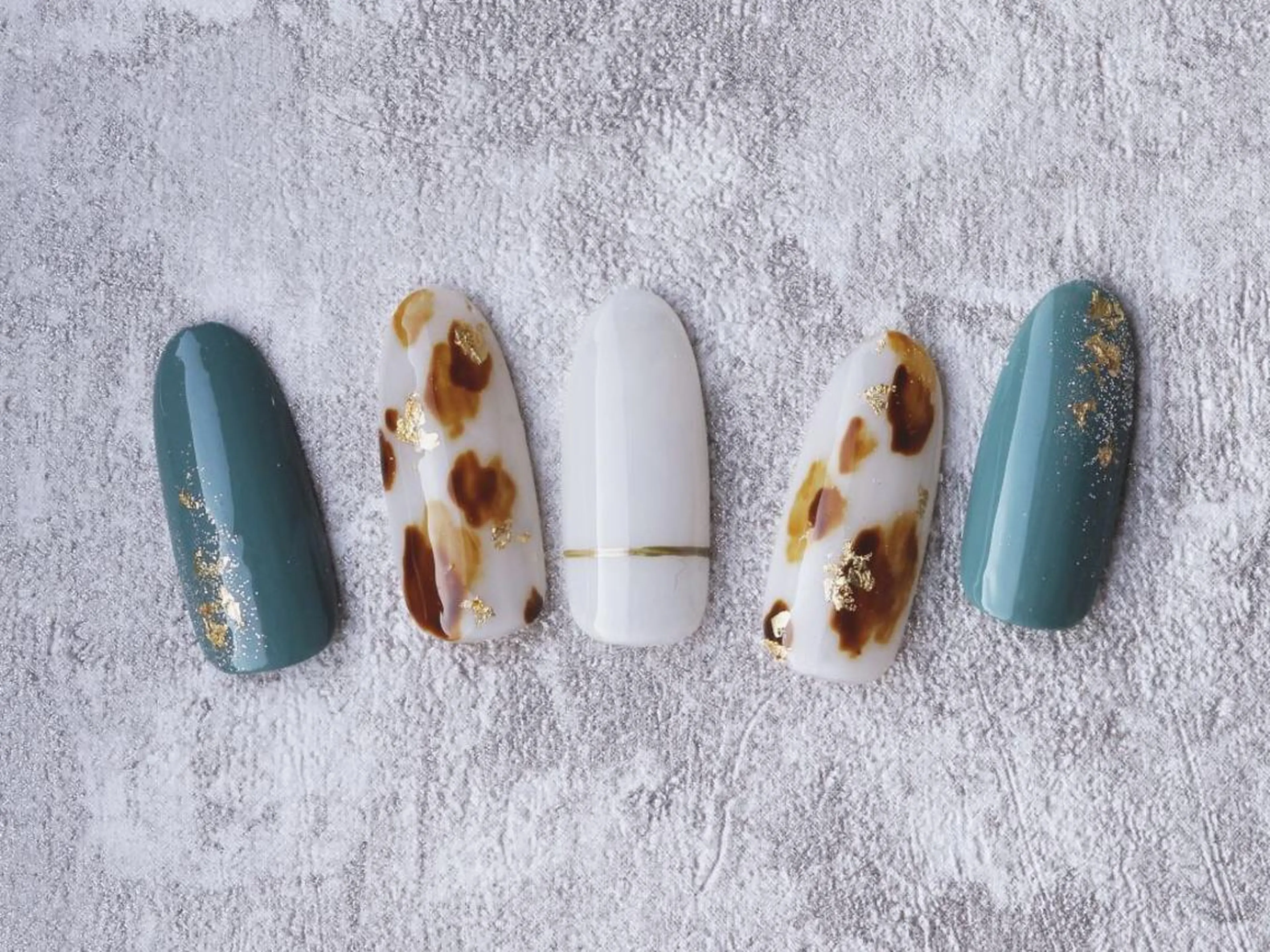 ネイル アートネイル べっ甲ネイル Leendenail 【リエンダネイル】のネイルデザイン