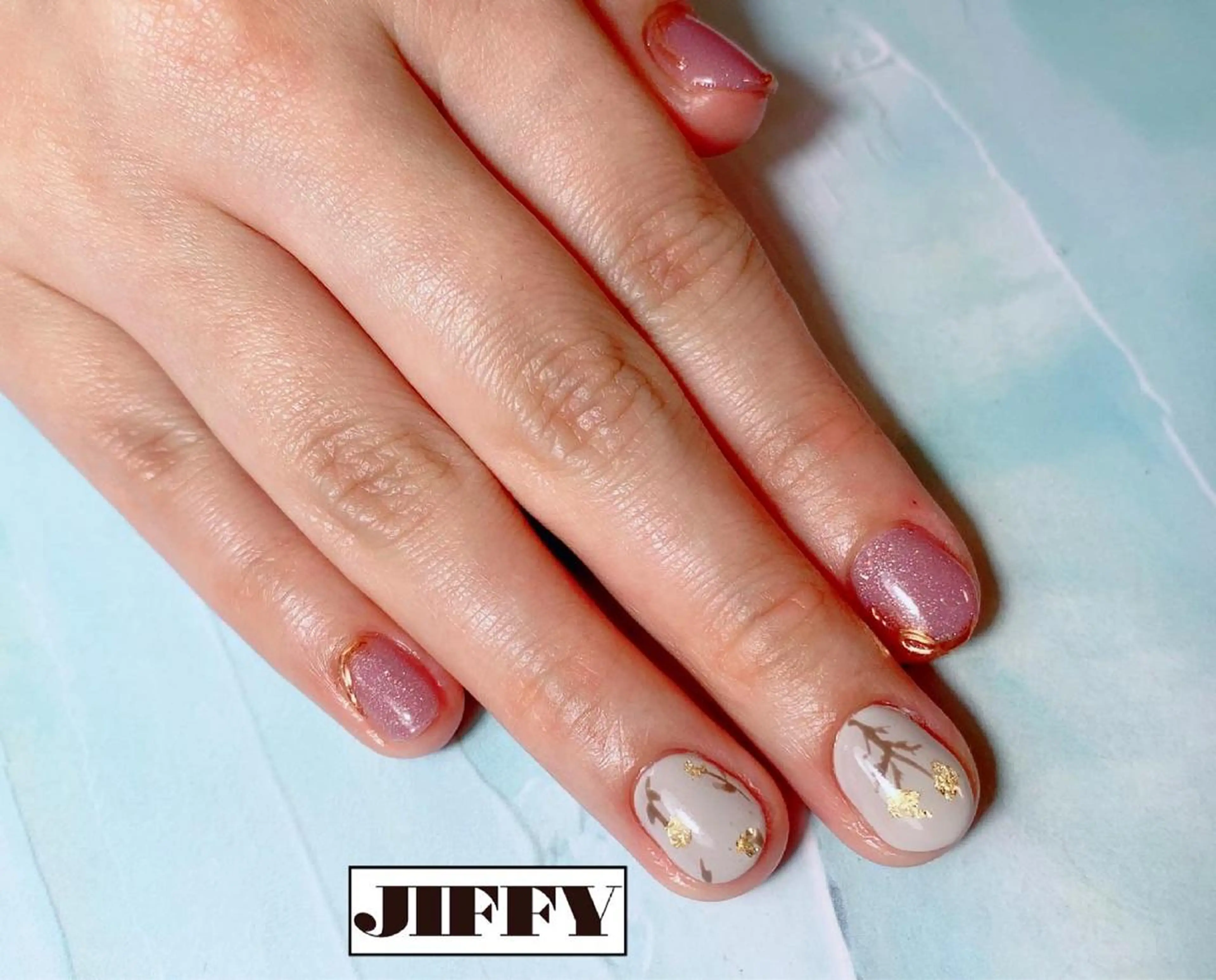 ネイル 桜ネイル ドット ジェルネイル キラキラネイル ミラーネイル JIFFY所属・JIFFY nailstudioのネイルデザイン