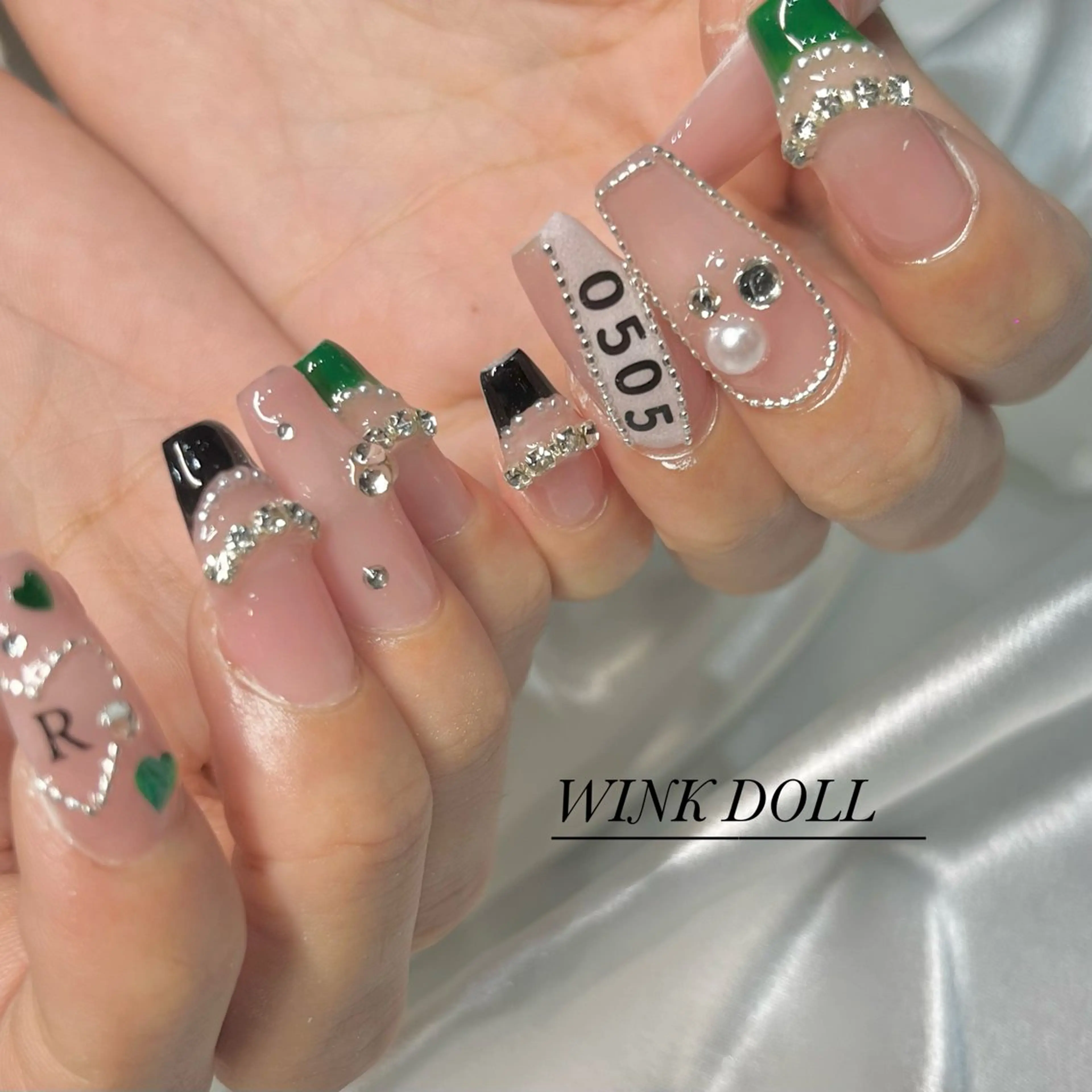 ネイル WINK DOLL 🌹MARIのネイルデザイン