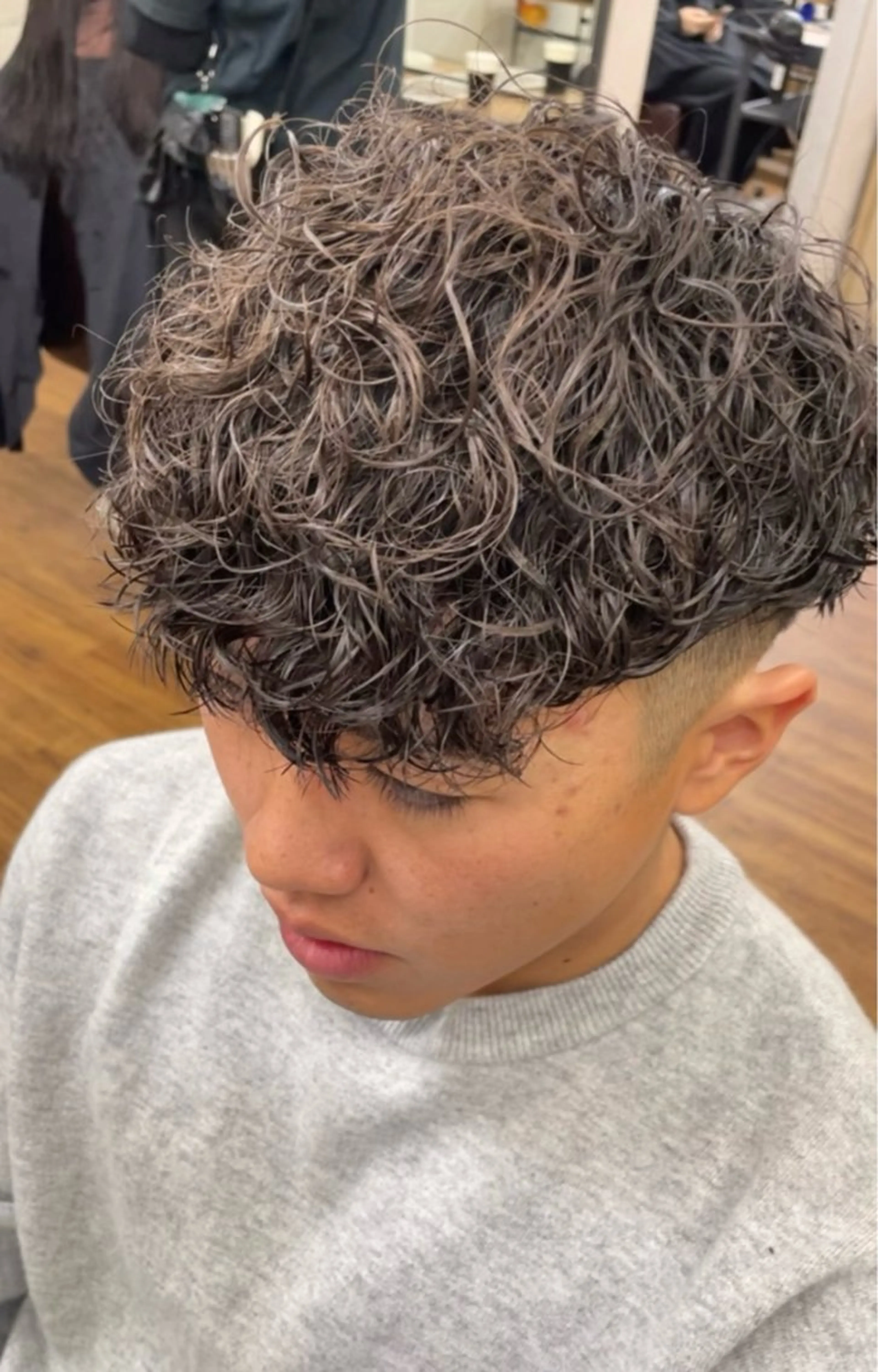 パーマ メンズ スペインカール Ritsuki メンズ特化😎のヘアスタイル