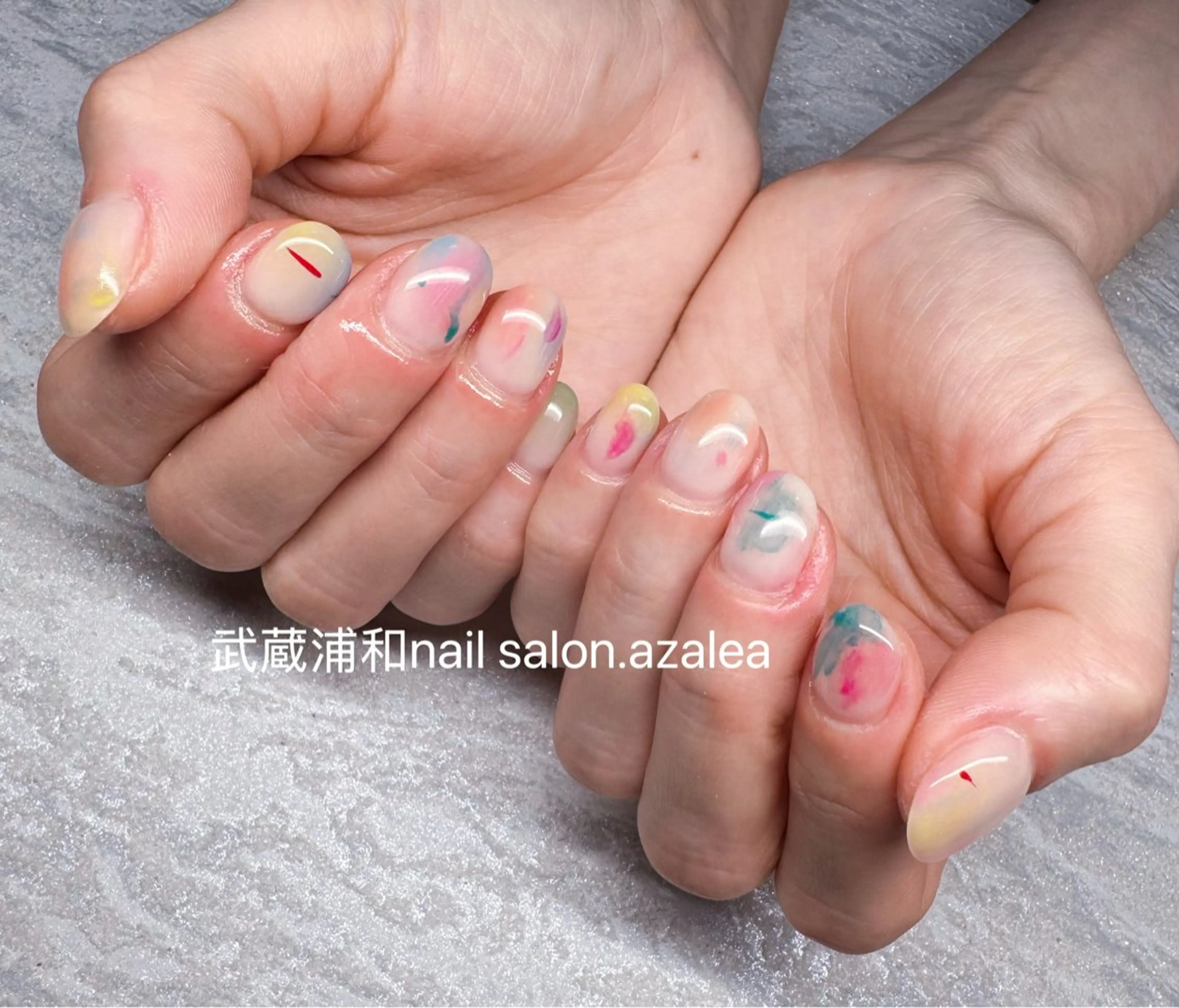 ネイル ハンドネイル R inのネイルデザイン