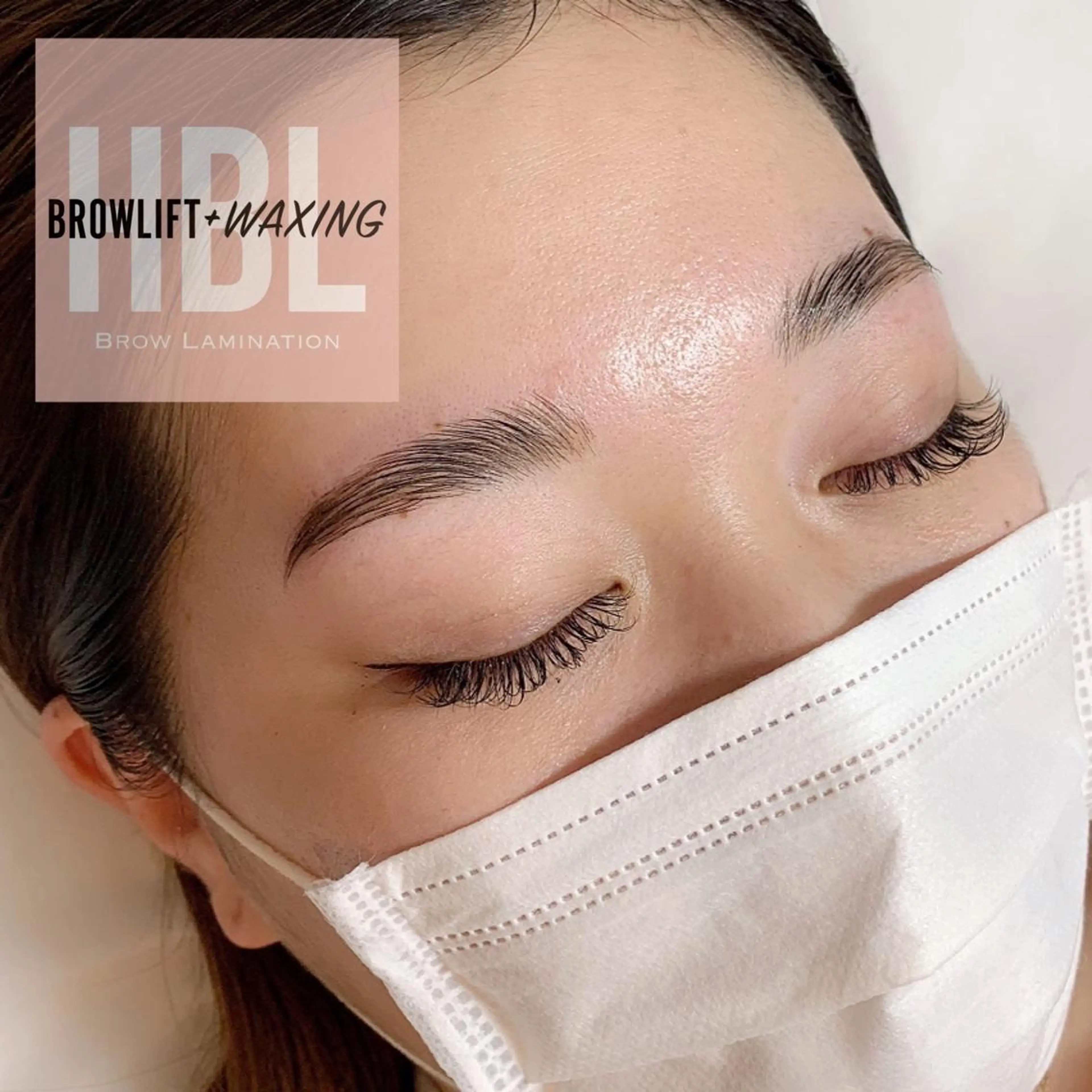 アイブロウ ハリウッドブロウリフト DIA SALON所属・Dia salon 石川のマツエク・マツパデザイン