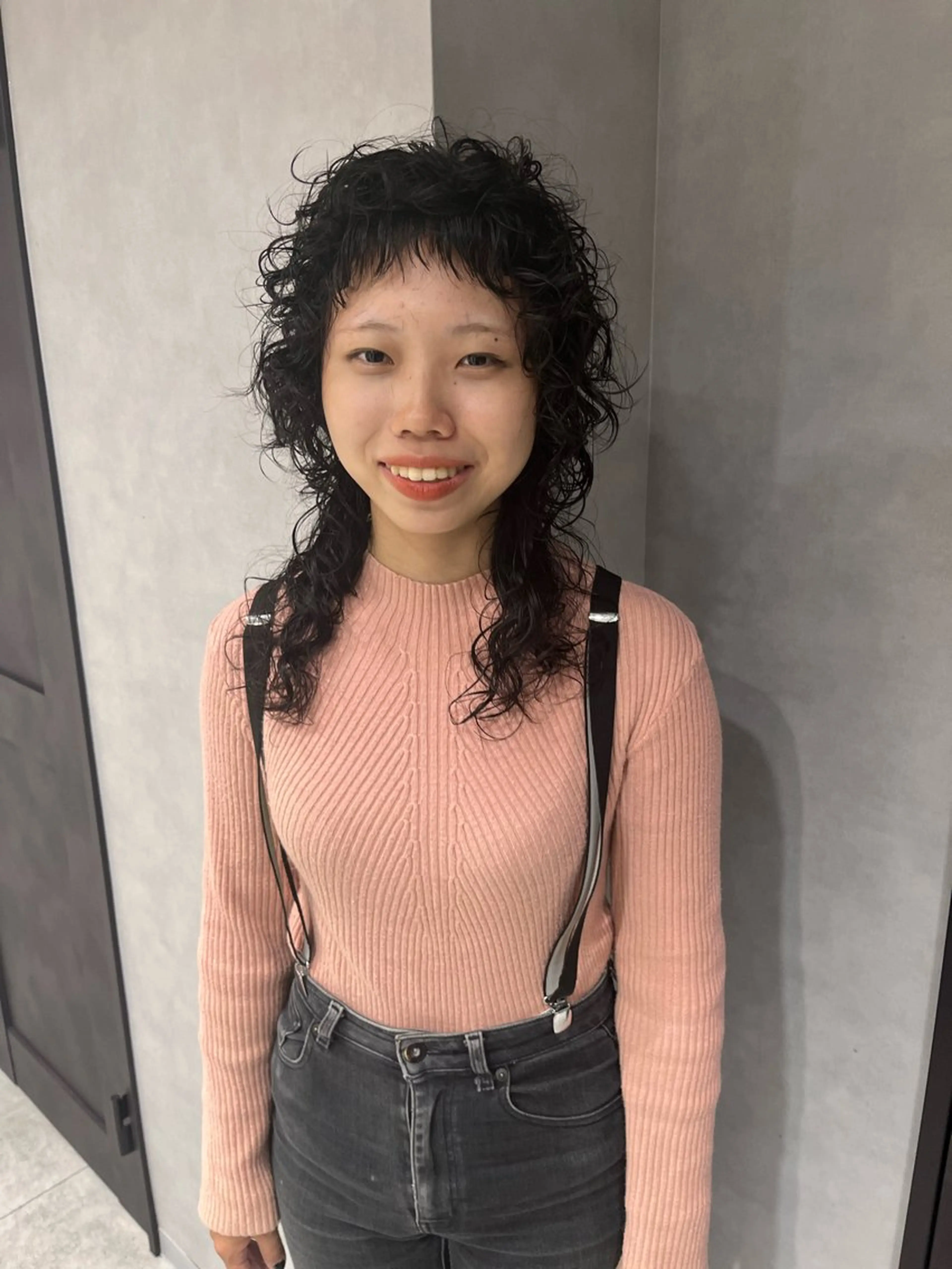 ミディアム パーマ ミディアムパーマ ハイレイヤー レイヤーカット マレットヘア NYLON.所属・ブリーチ/縮毛矯正 ❤️‍🔥シンノスケのヘアスタイル