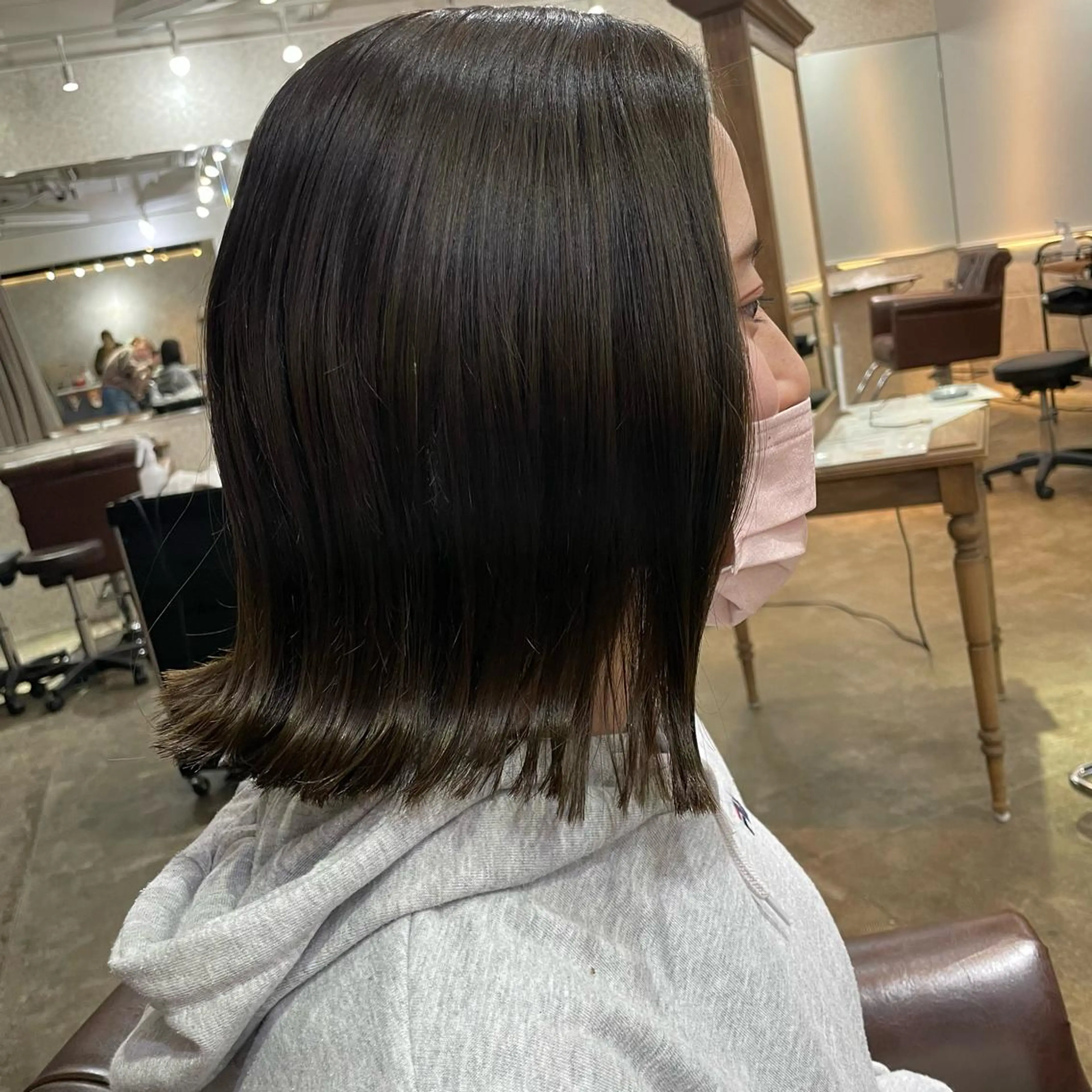 ミディアム カラー カット ヘアカラー トリートメント FERIAあべの KARINのヘアスタイル