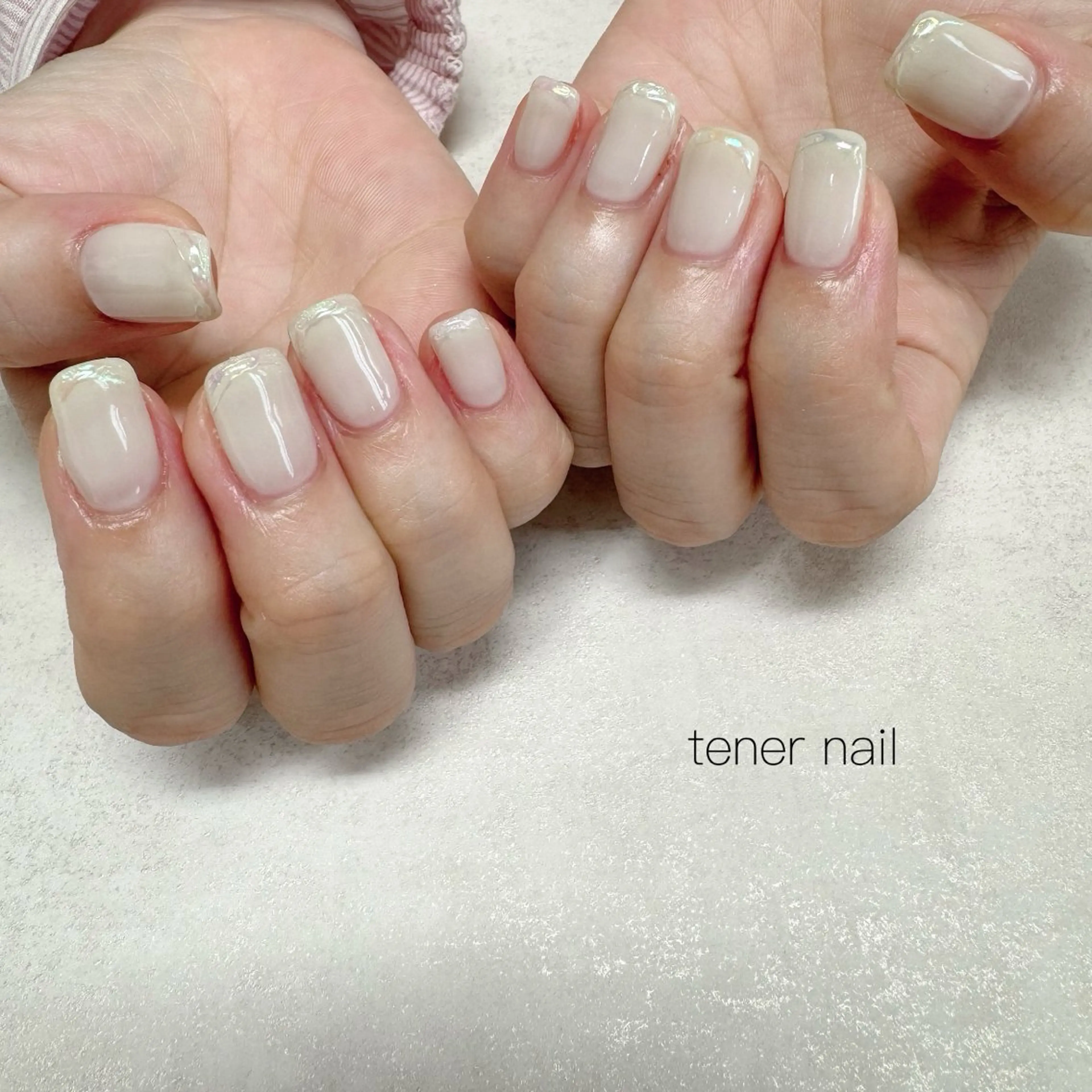 ネイル オーロラネイル フレンチネイル ハンドネイル tener  nail  テネルネイル所属・テネルネイル tener nailのネイルデザイン