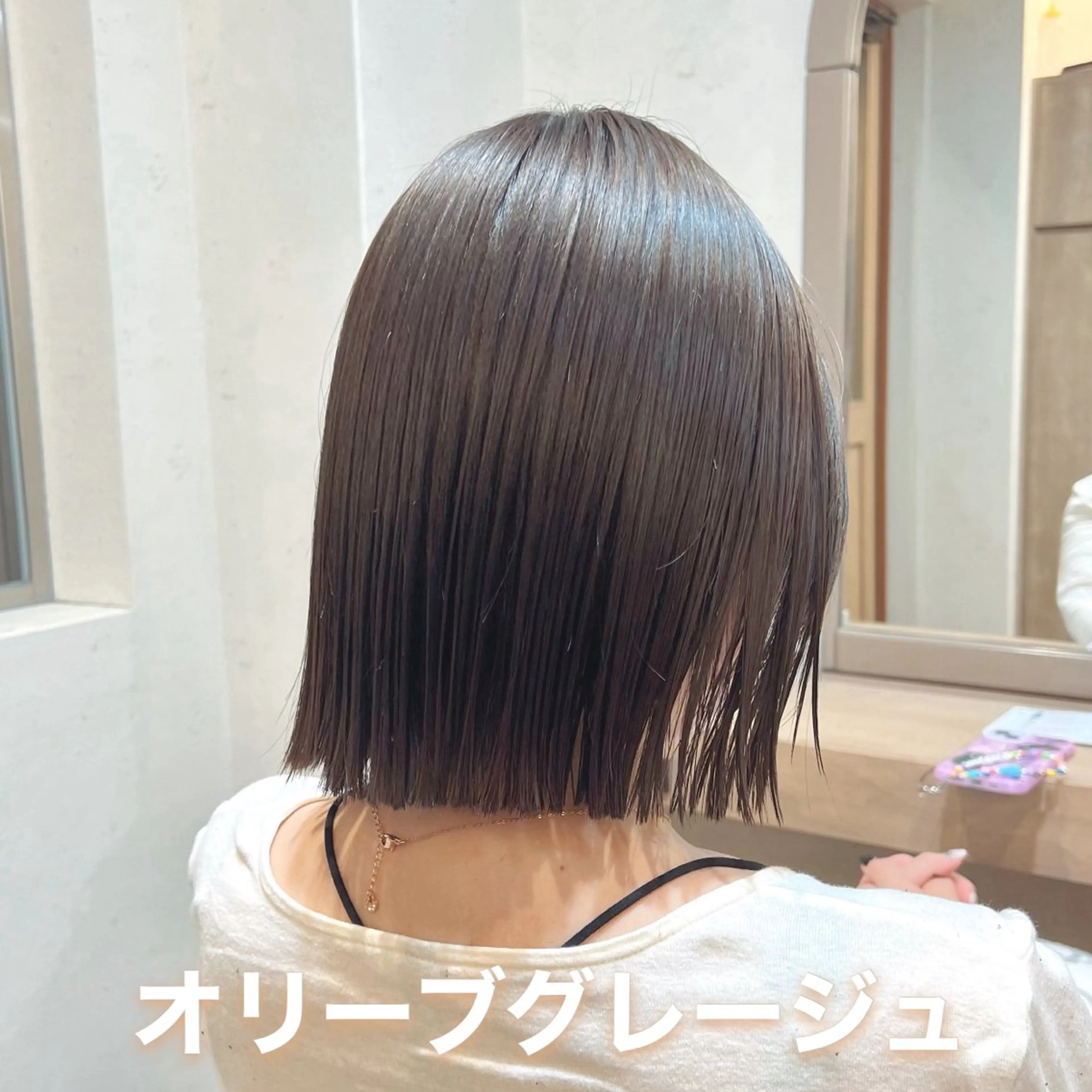 ショート カラー 切りっぱなしボブ ボブ 神戸ボブ✂️ ioe三宮/田 伸佳のヘアスタイル