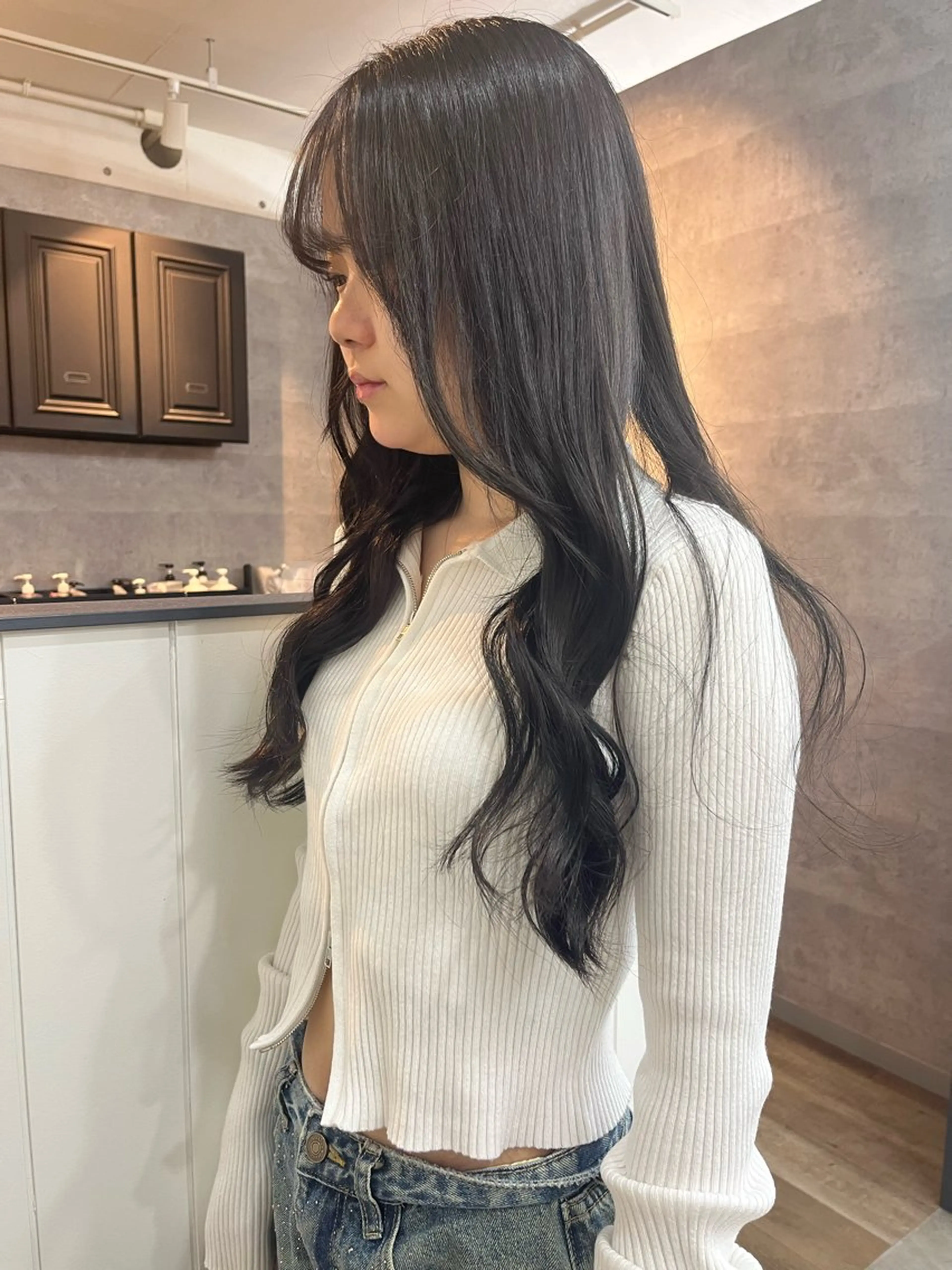 ロング ヘアカラー トリートメント 韓国風透明感カラー 💎YUI💎のヘアスタイル