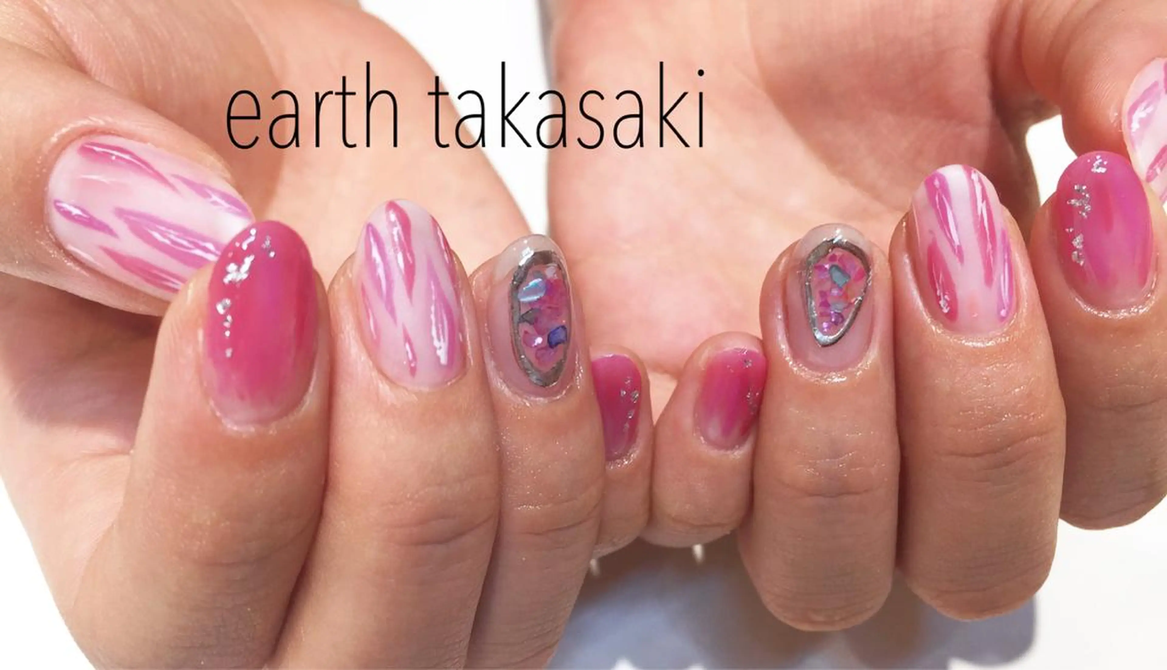 ネイル EARTH nanaのネイルデザイン