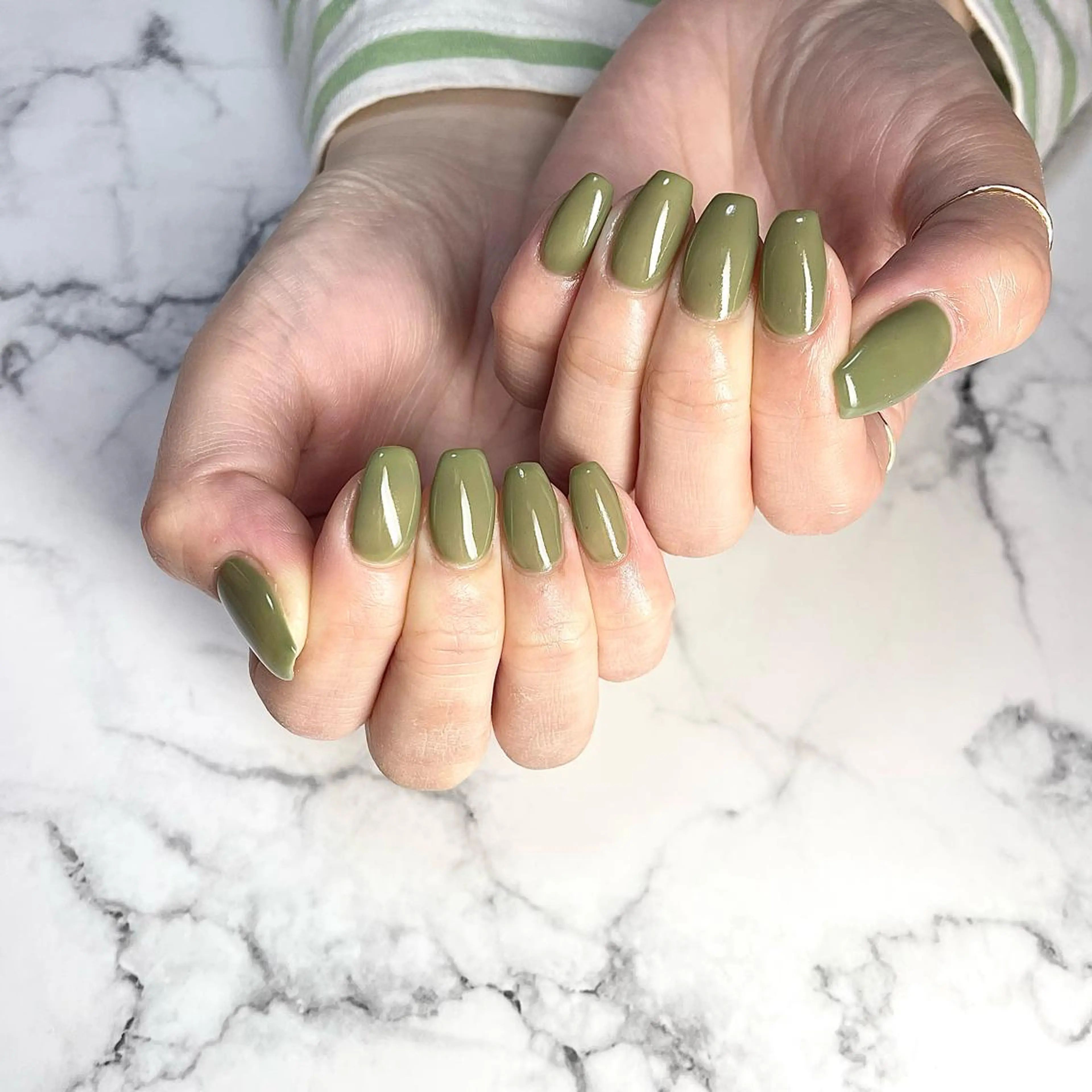 ネイル ワンカラーネイル ピスタチオネイル Mnail mayuのネイルデザイン