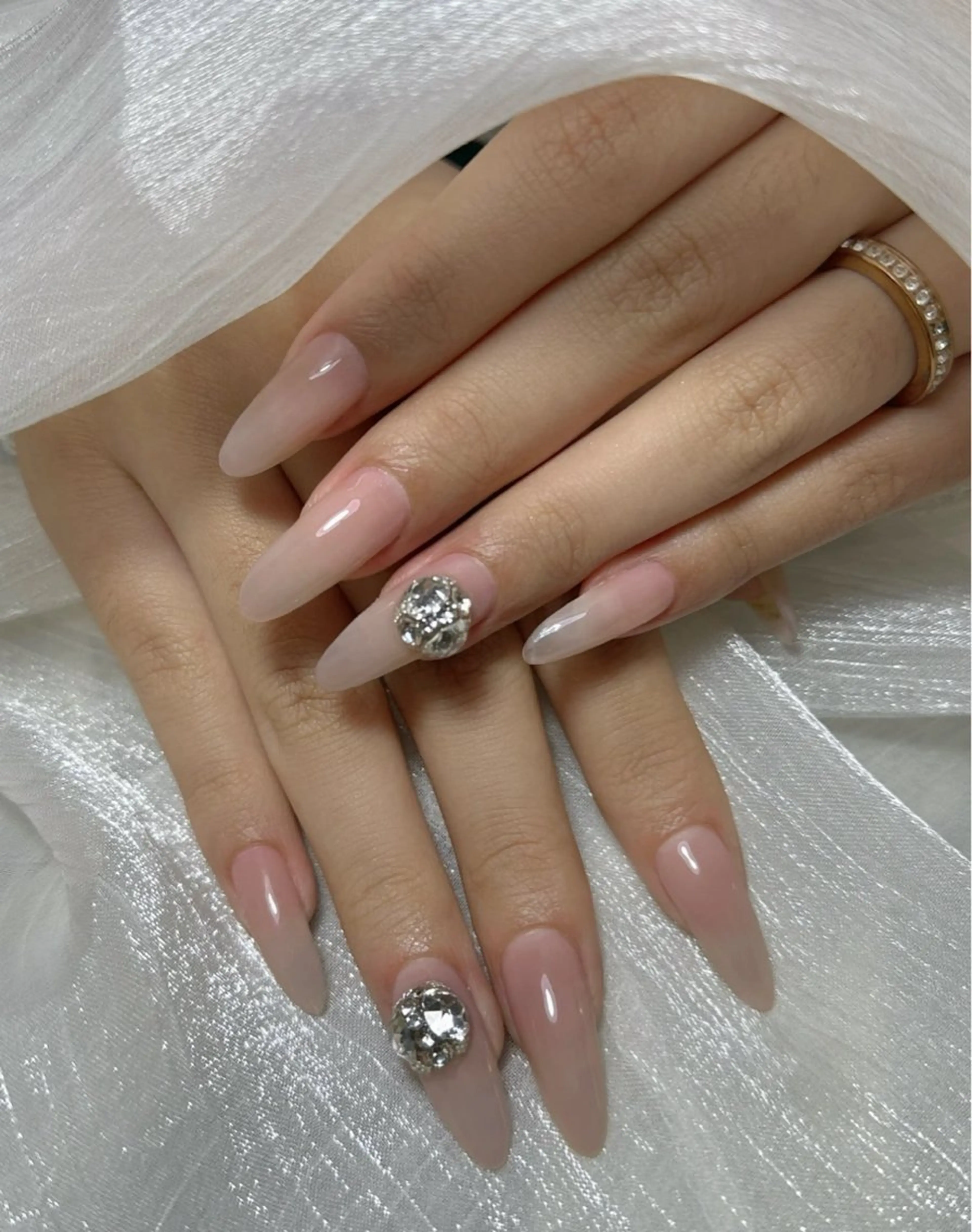 【オフ無料】ワンカラー＋パーツ2個／埋め尽し2本の写真