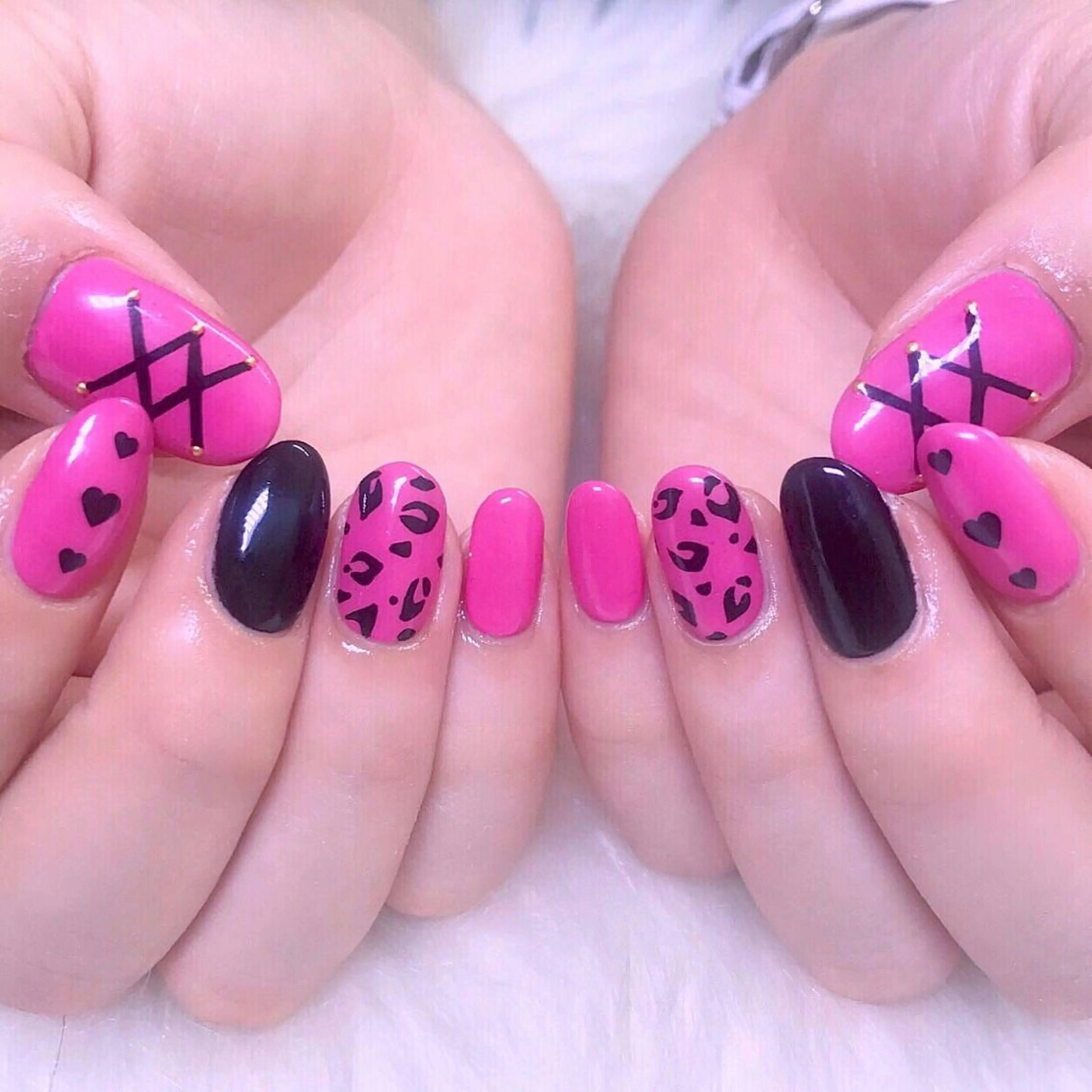 ネイル NOIROUGE所属・NOI ROUGEのネイルデザイン