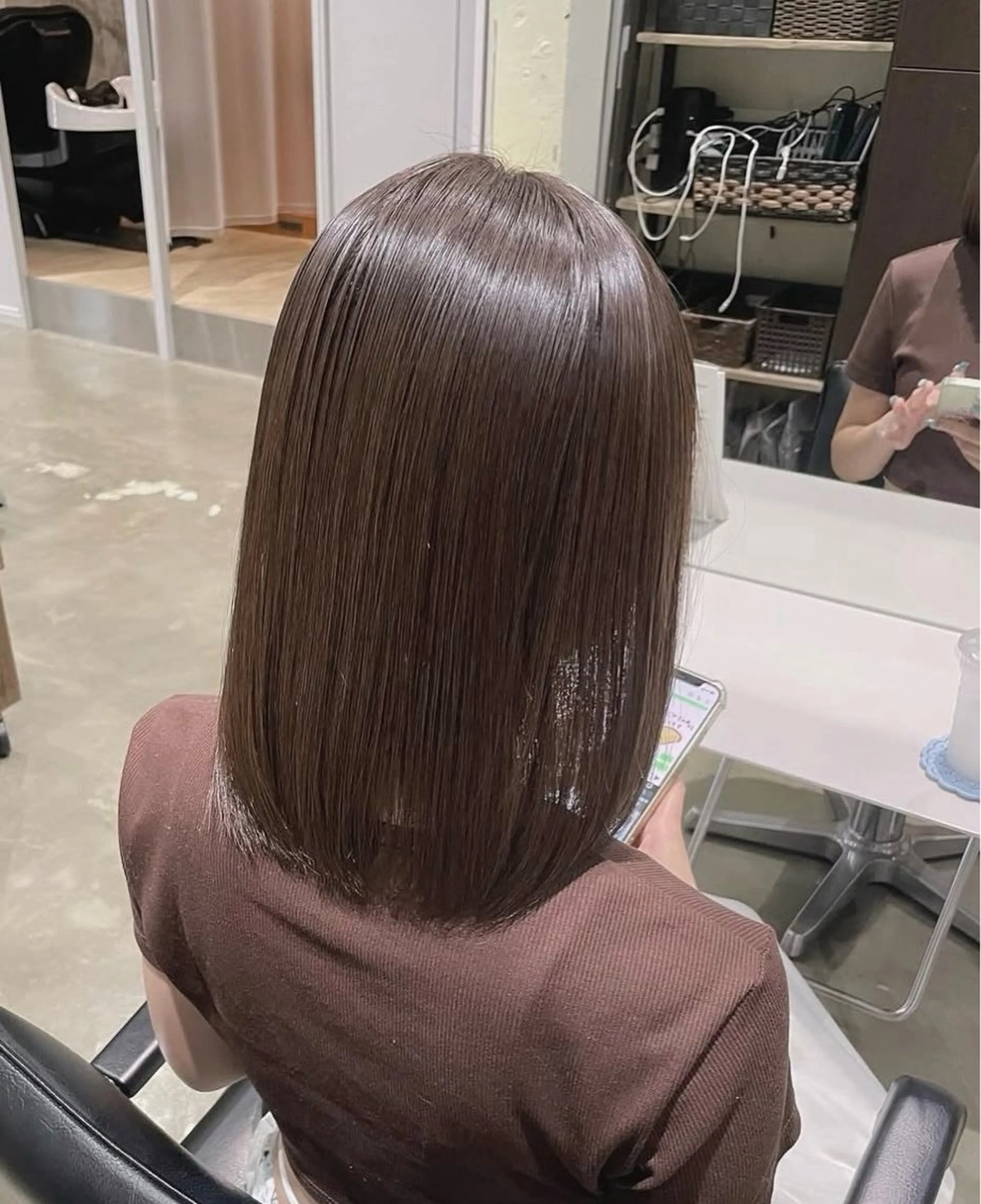 ミディアム カラー Helena_ まひろのヘアスタイル