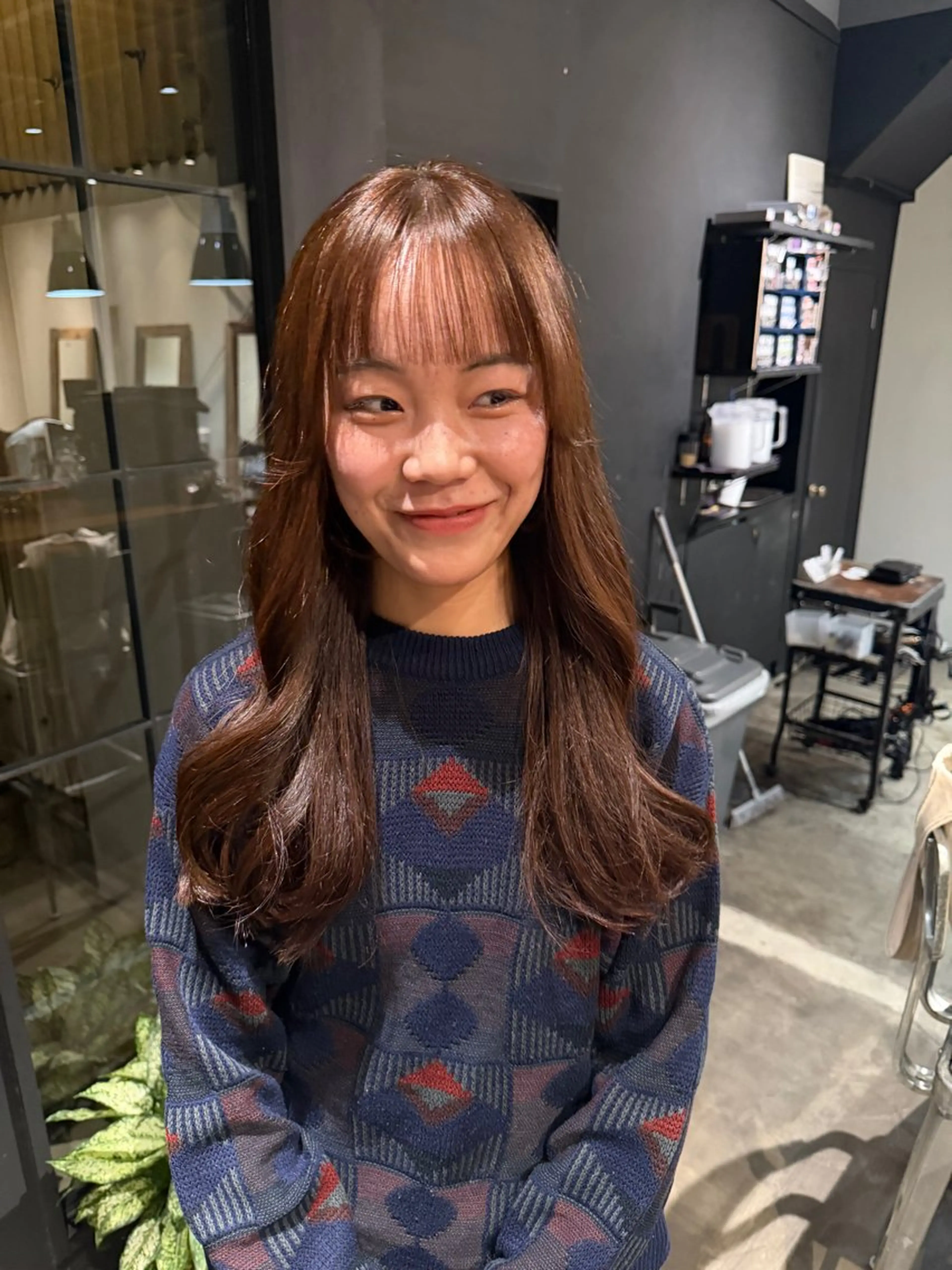 ロング ヘアカラー トリートメント the  hinc所属・新貝楓🌀 透明感カラーのヘアスタイル