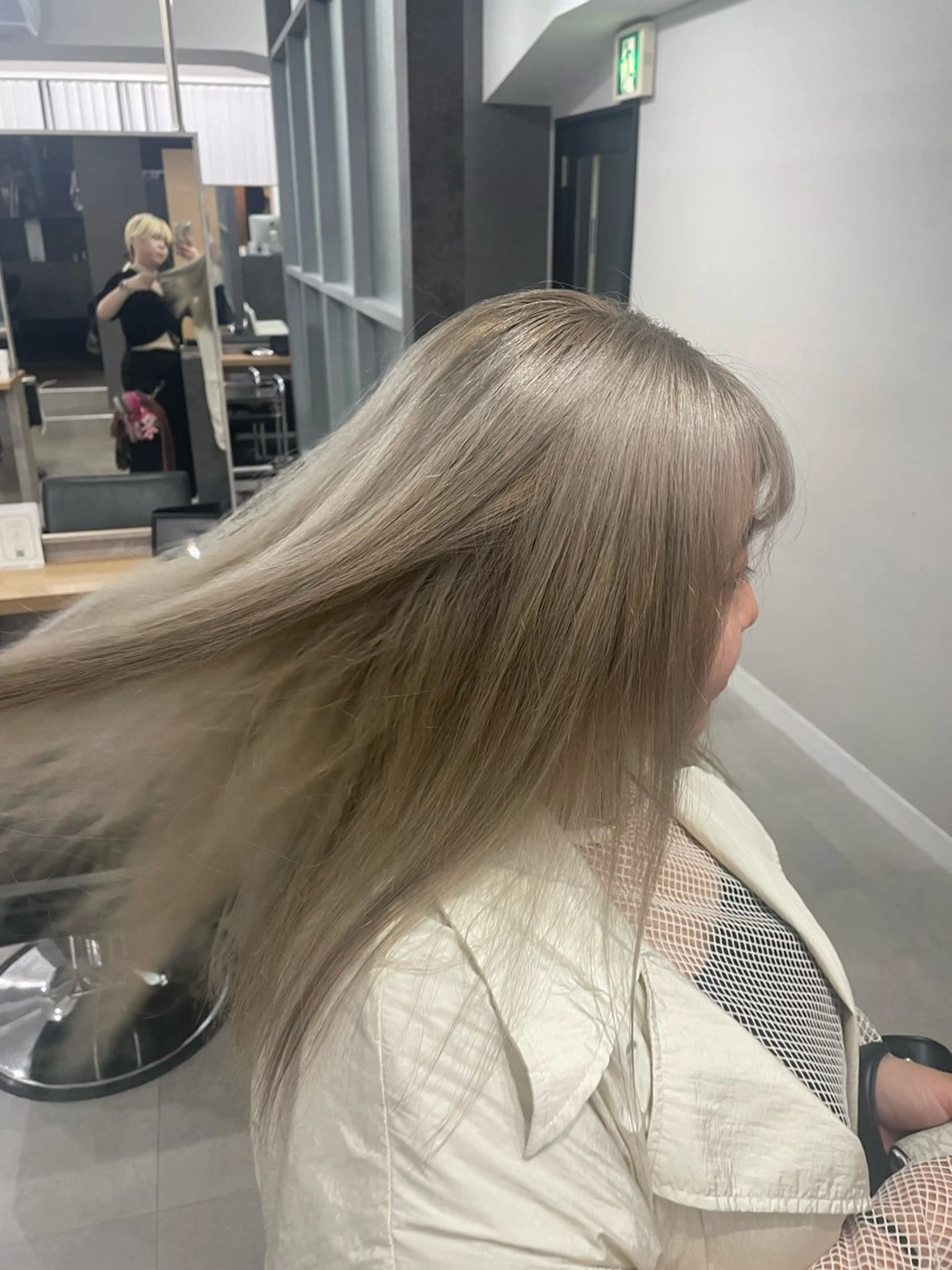 ロング カラー 声優オタク美容師🎀 𝑹𝑰𝑵𝑶𝑵のヘアスタイル