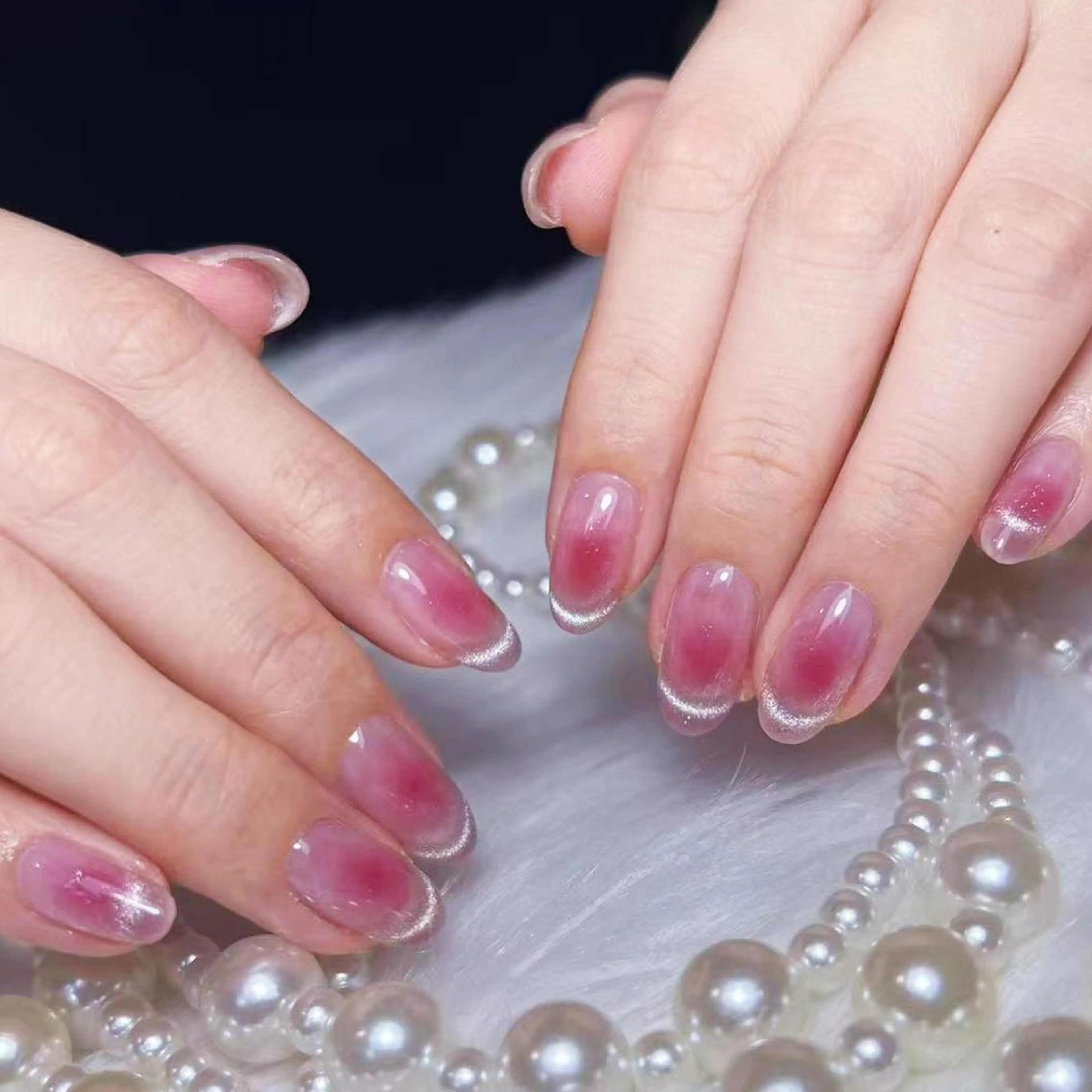 ネイル アートネイル オーロラネイル ガーリー キラキラネイル 韓国ネイル ハンドネイル DIANMOND NAIL🌸のネイルデザイン