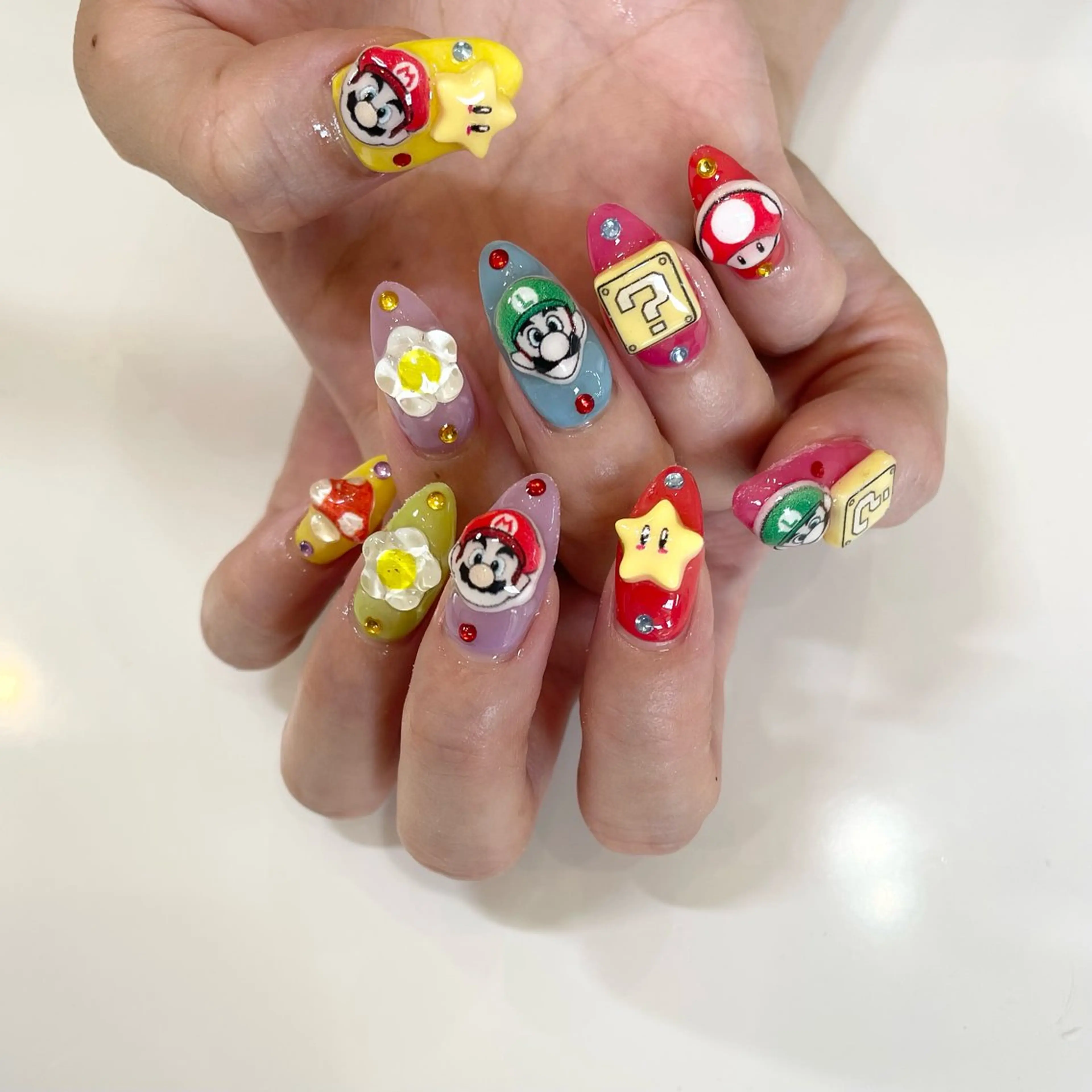 ネイル Nail Salon Gummi.のネイルデザイン