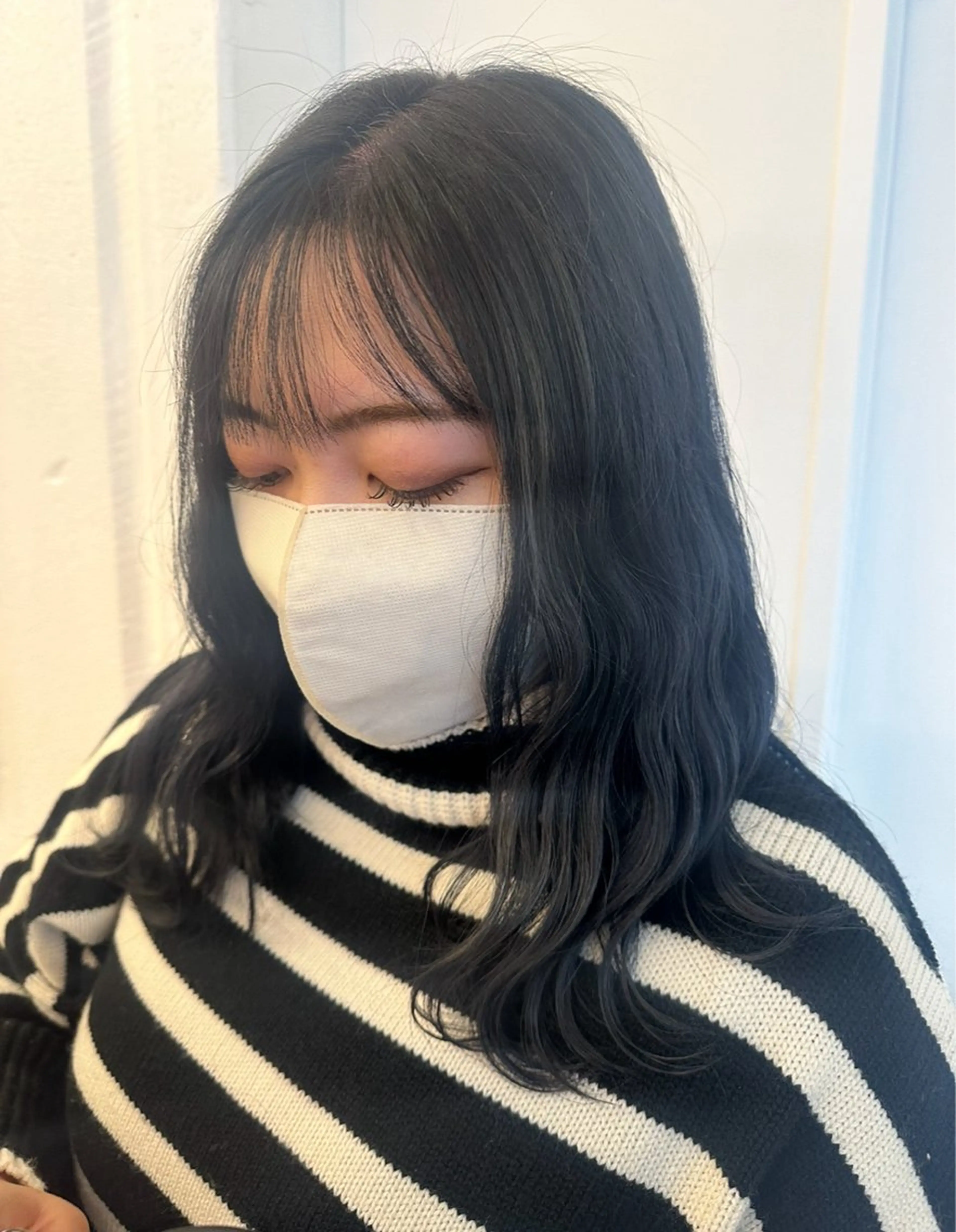 ミディアム オノ アイラのヘアスタイル