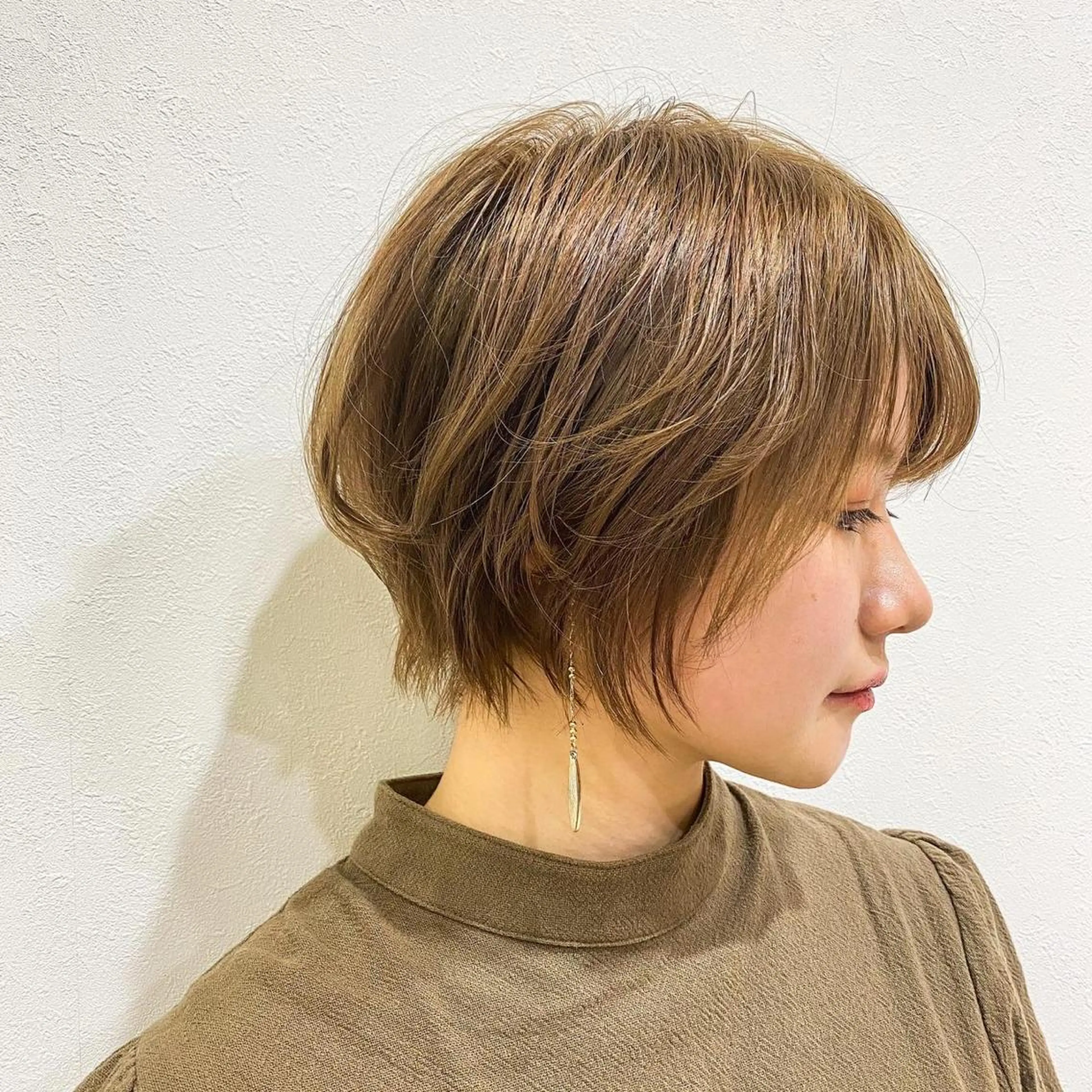 ショート カラー レイヤー×顔周 り×髪質改善/MIUのヘアスタイル