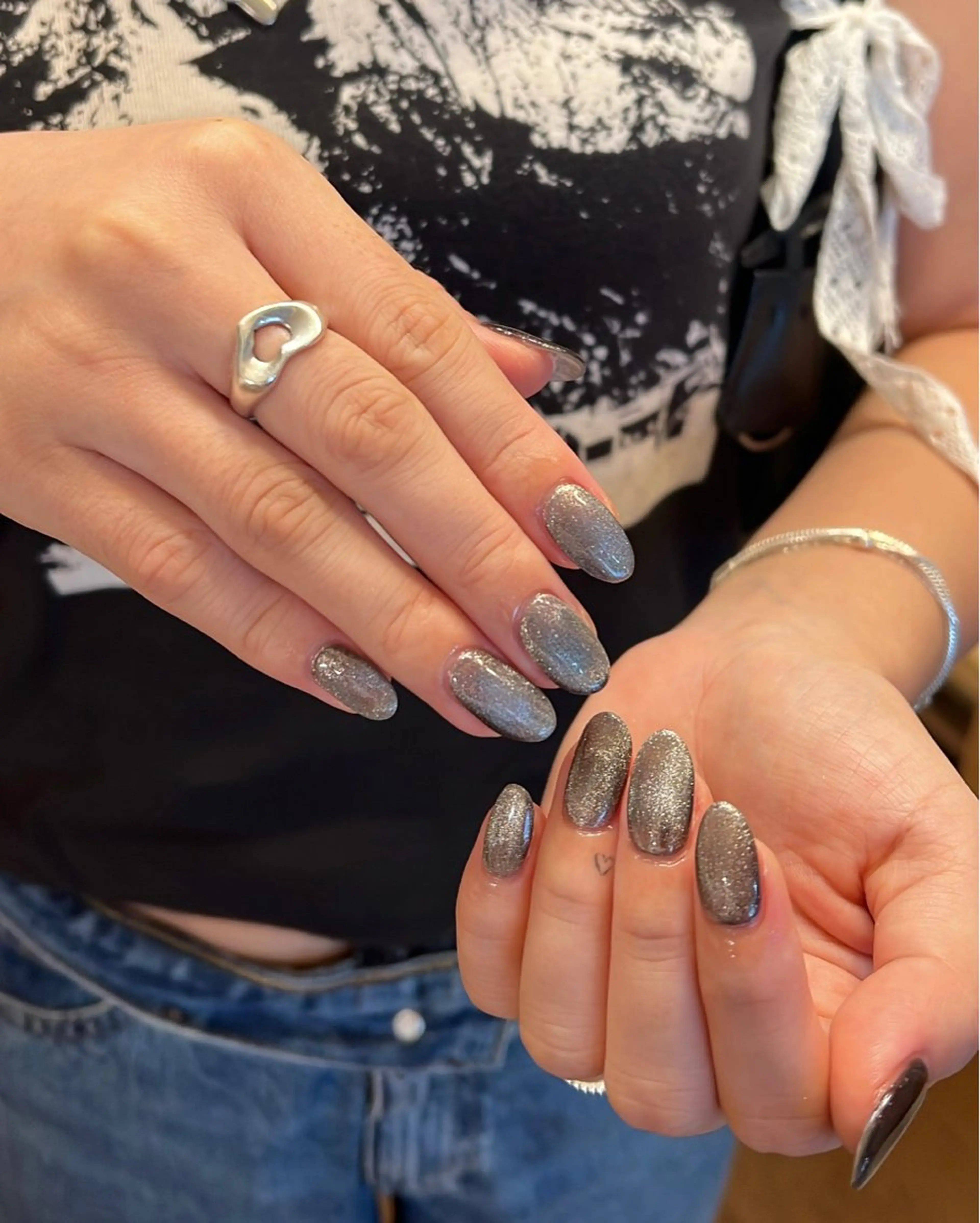 ネイル Nes.Nail所属・Miyagi Asamiのネイルデザイン