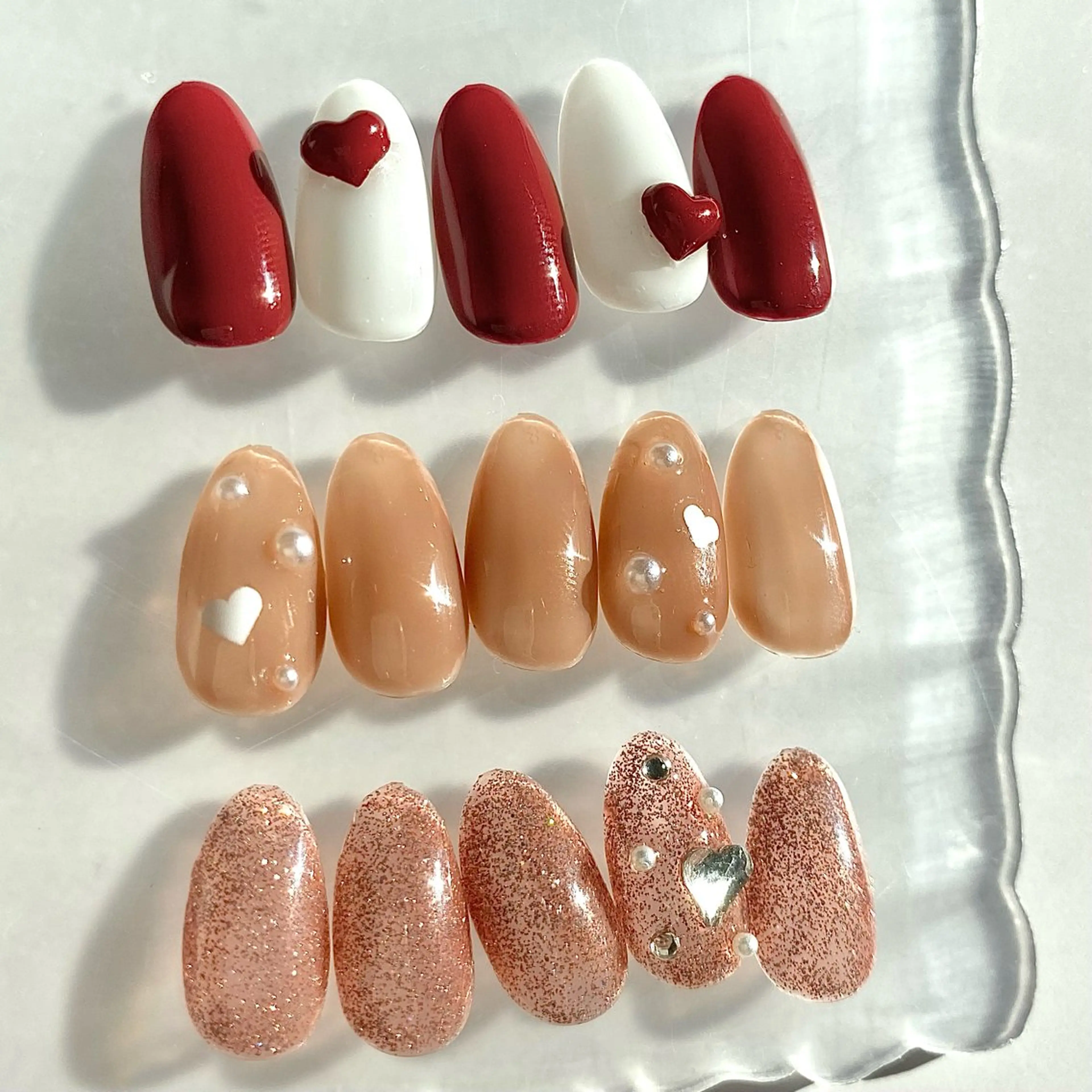 ネイル ハート バレンタイン Aoi💅🏻 表参道のネイルデザイン