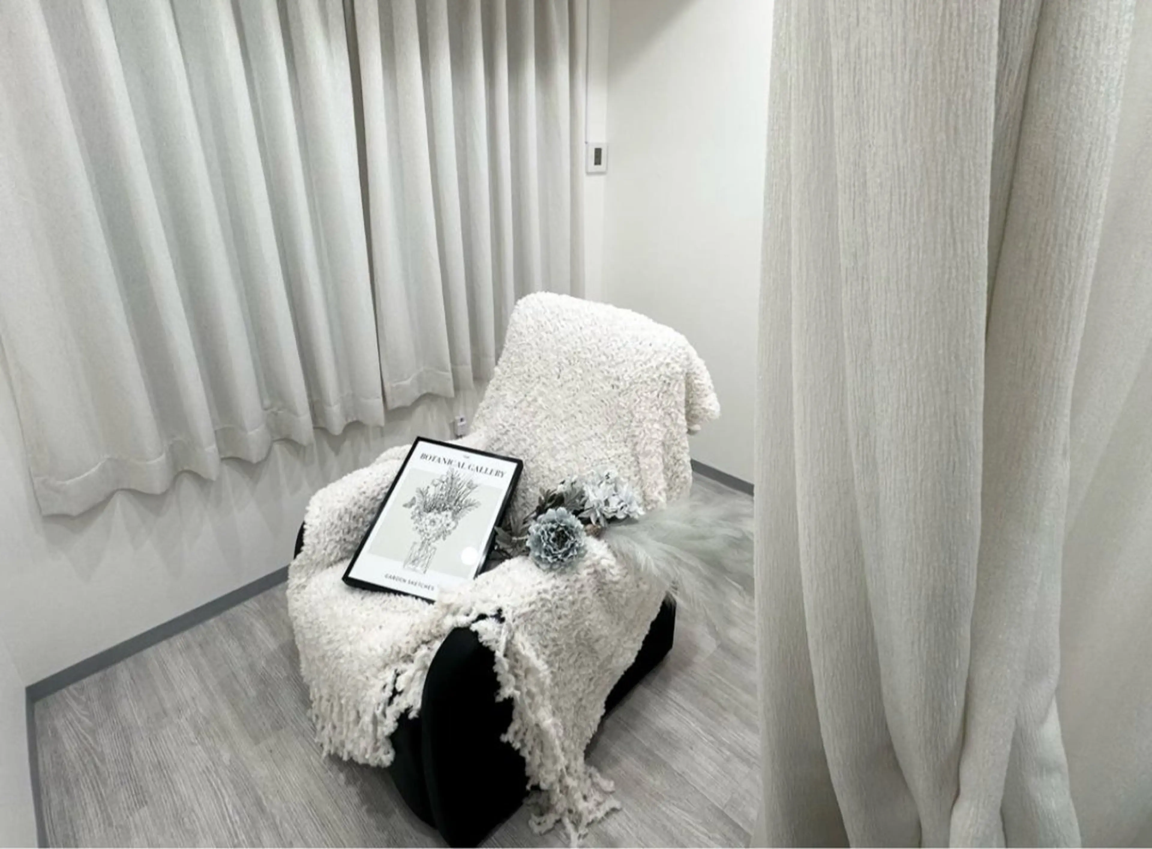 マツエク・マツパ amans eye りり𝜗𝜚の眉毛・アイブロウイメージ