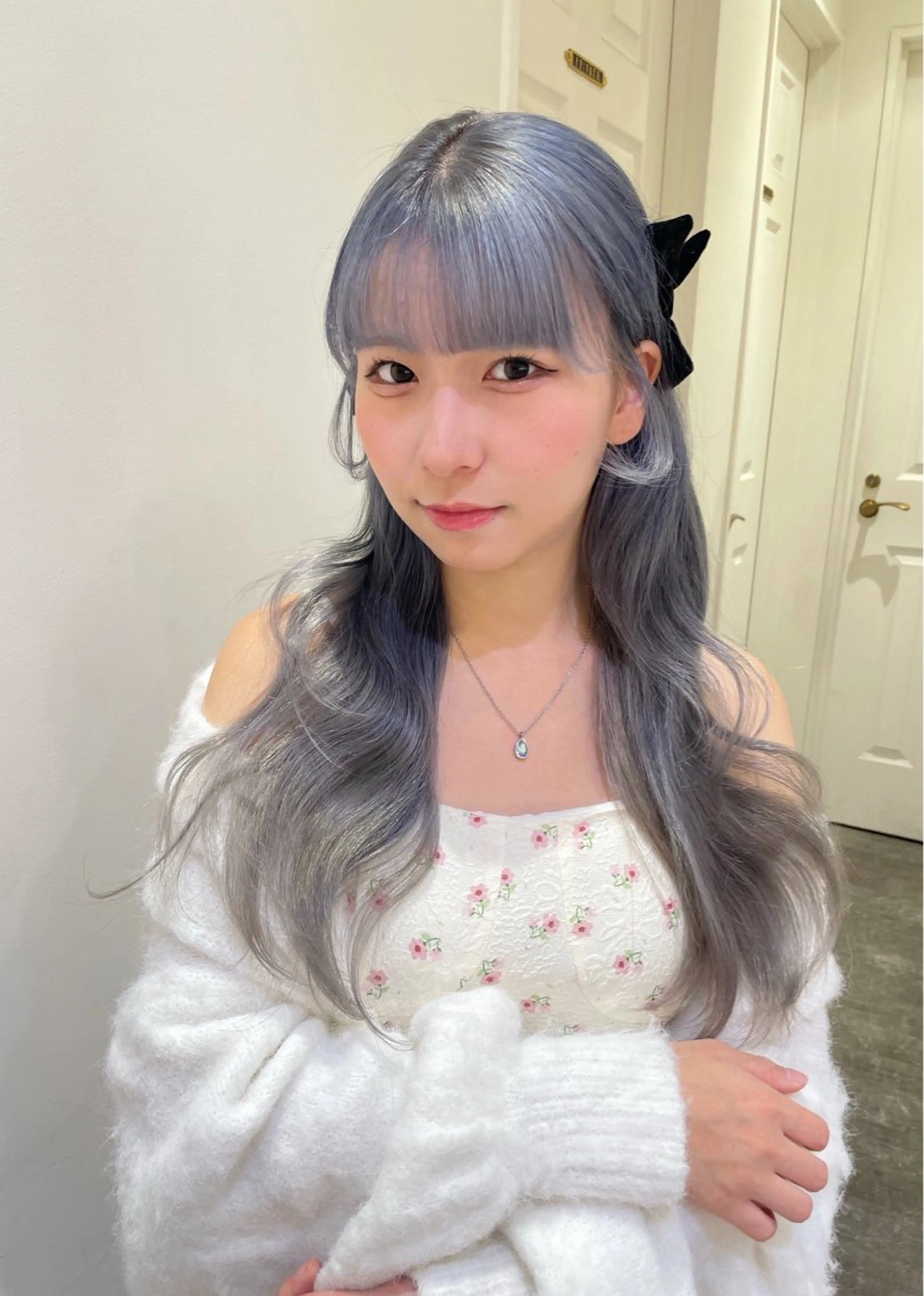 ロング カラー ブルーカラー ハイトーンカラー ヘアカラー エクステ/ハイトーン 🐏☁️miminaのヘアスタイル