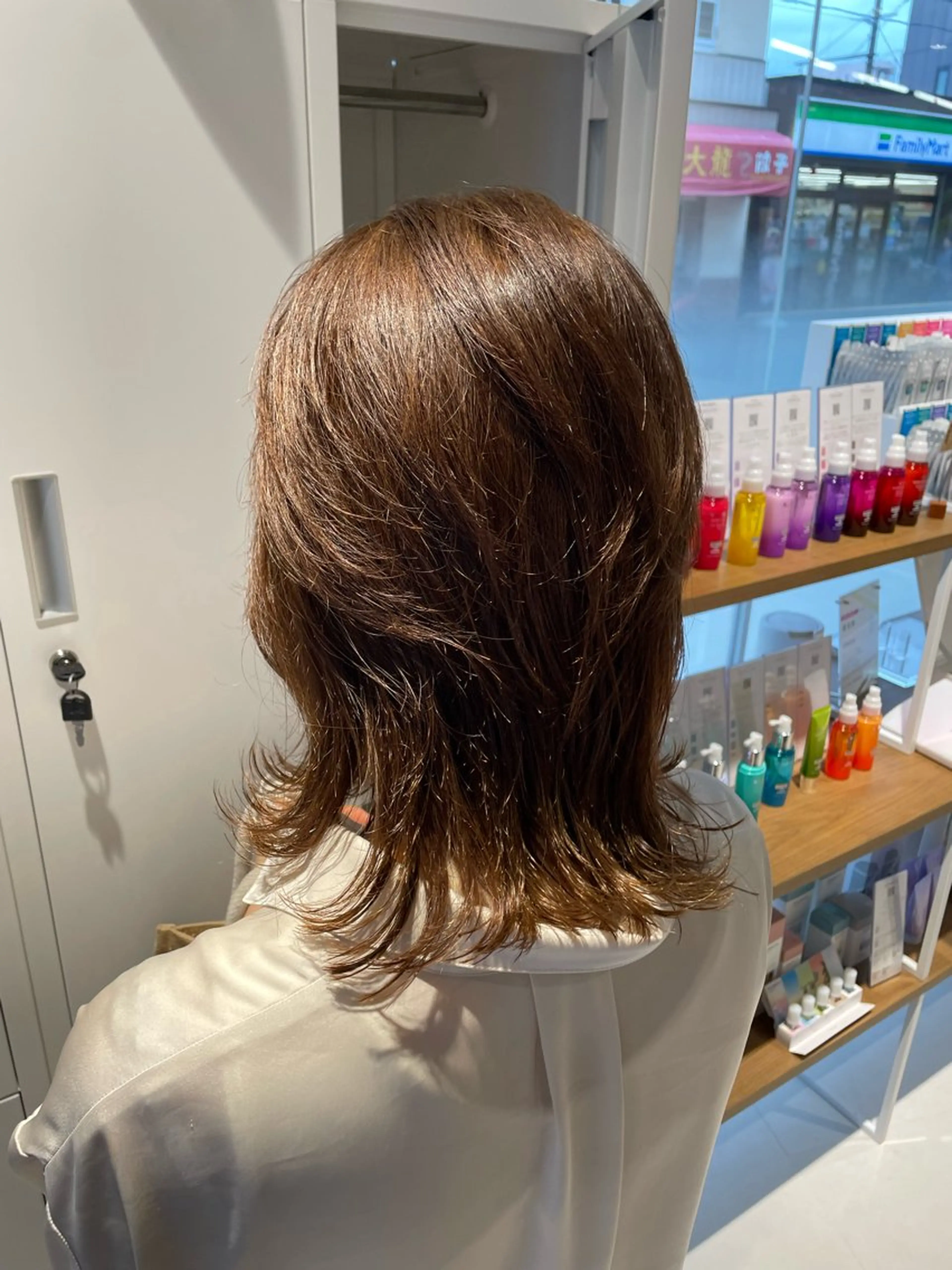 ミディアム カラー ベージュカラー オリーブベージュ ヘアカラー ボブ/インナーカラー /眉毛/Miyuのヘアスタイル