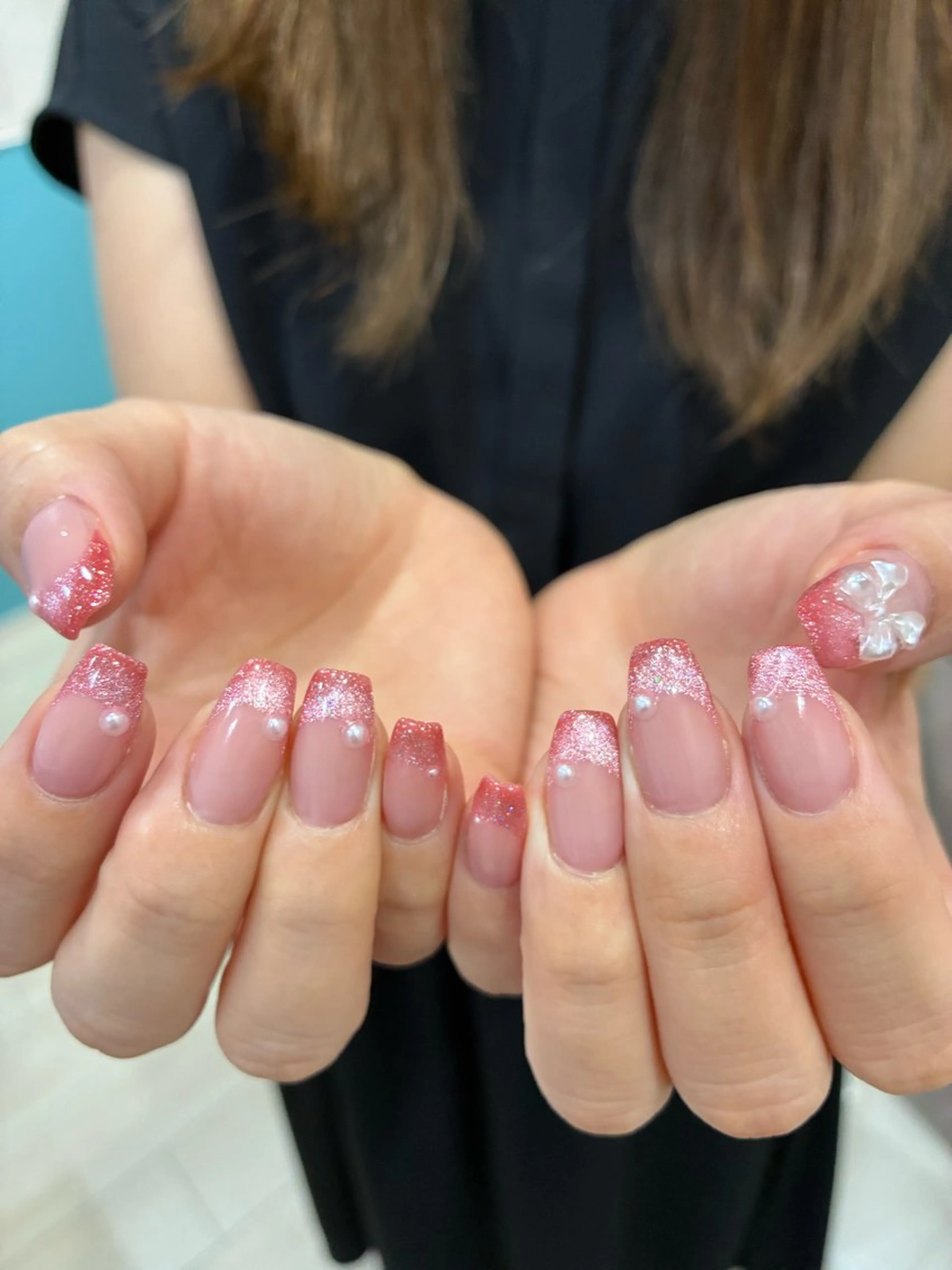 ネイル 水色 マグネットネイル ピンク パープル ハンドネイル 13日3980円‼️ マグもデザインも◎のネイルデザイン