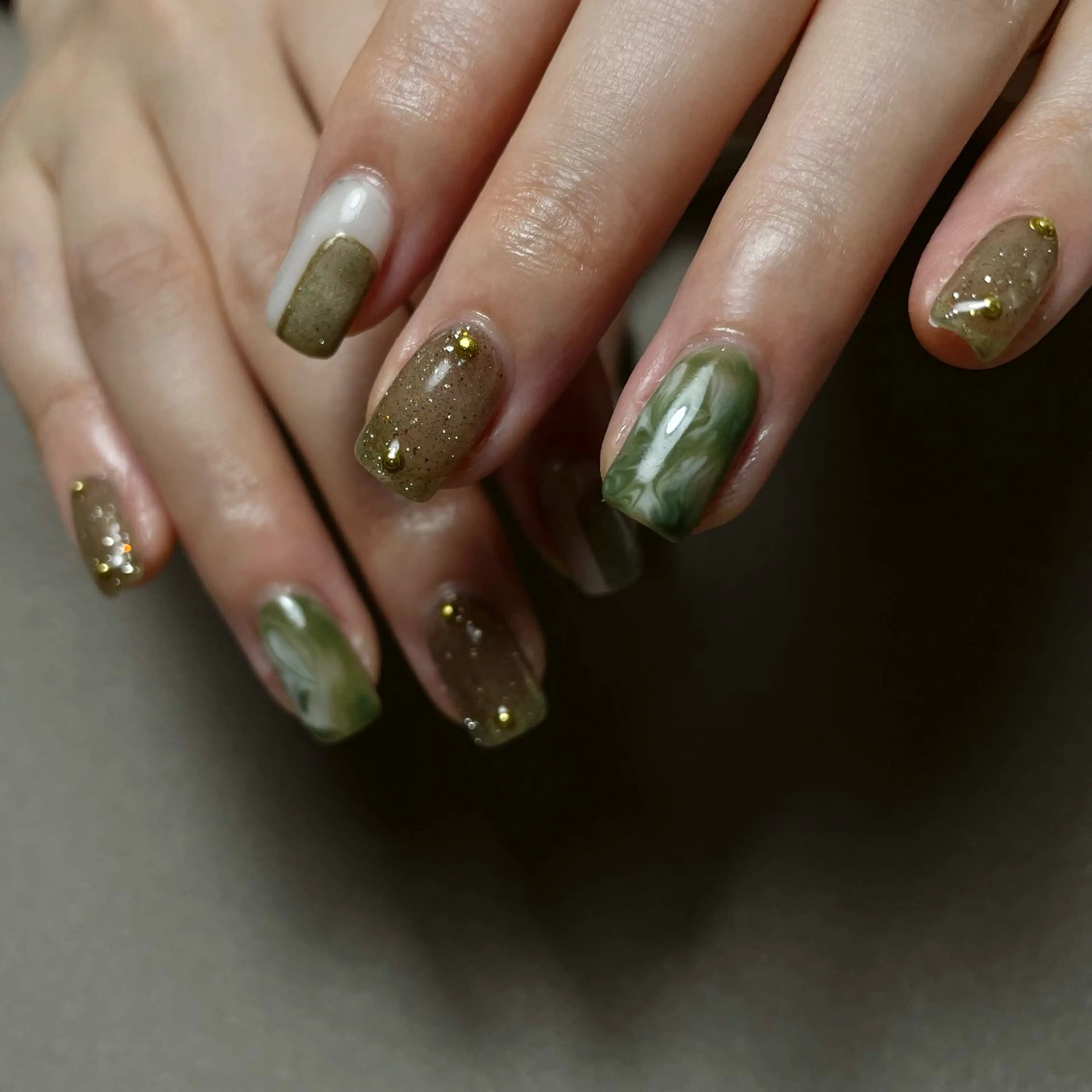 ネイル ハンドネイル 金村 遥奈のネイルデザイン