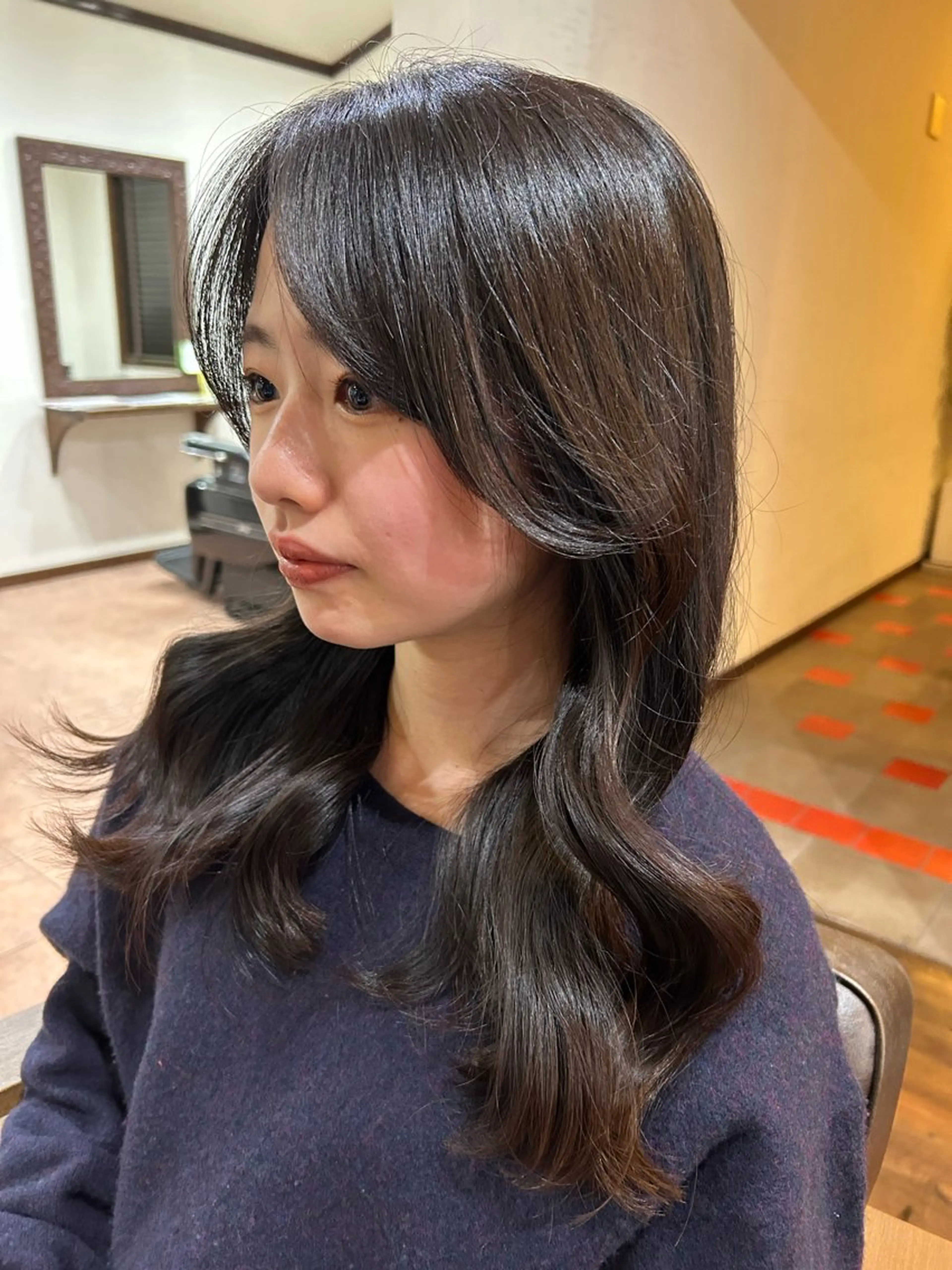 ロング くびれヘア 顔周りカット レイヤーカット 美容室　Luccica HAWAII所属・村田 翔のヘアスタイル