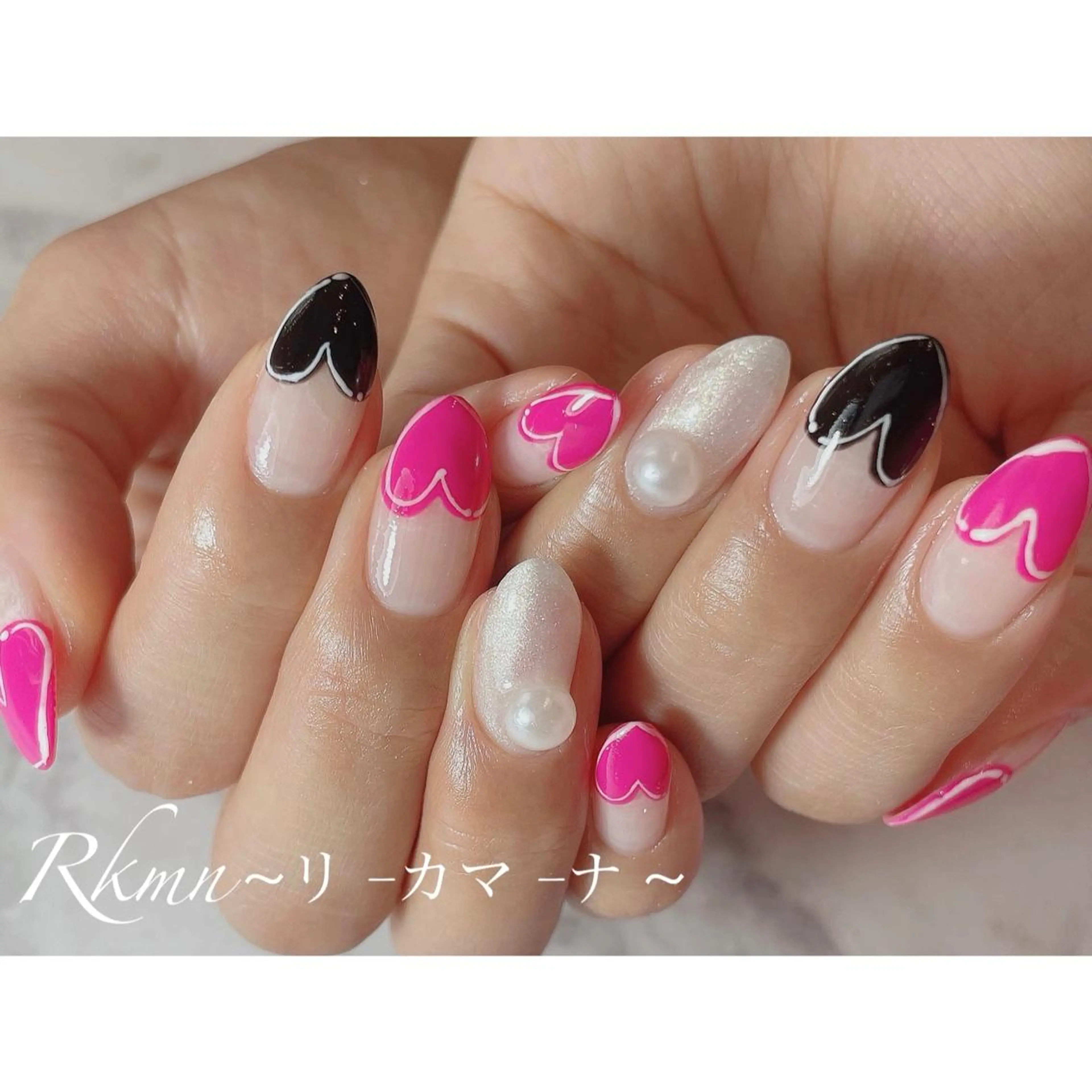 ネイル アートネイル ハート ピンク 春ネイル ハンドネイル フットネイル ハンドケア Rkmn ~リ-カマ-ナ~のネイルデザイン