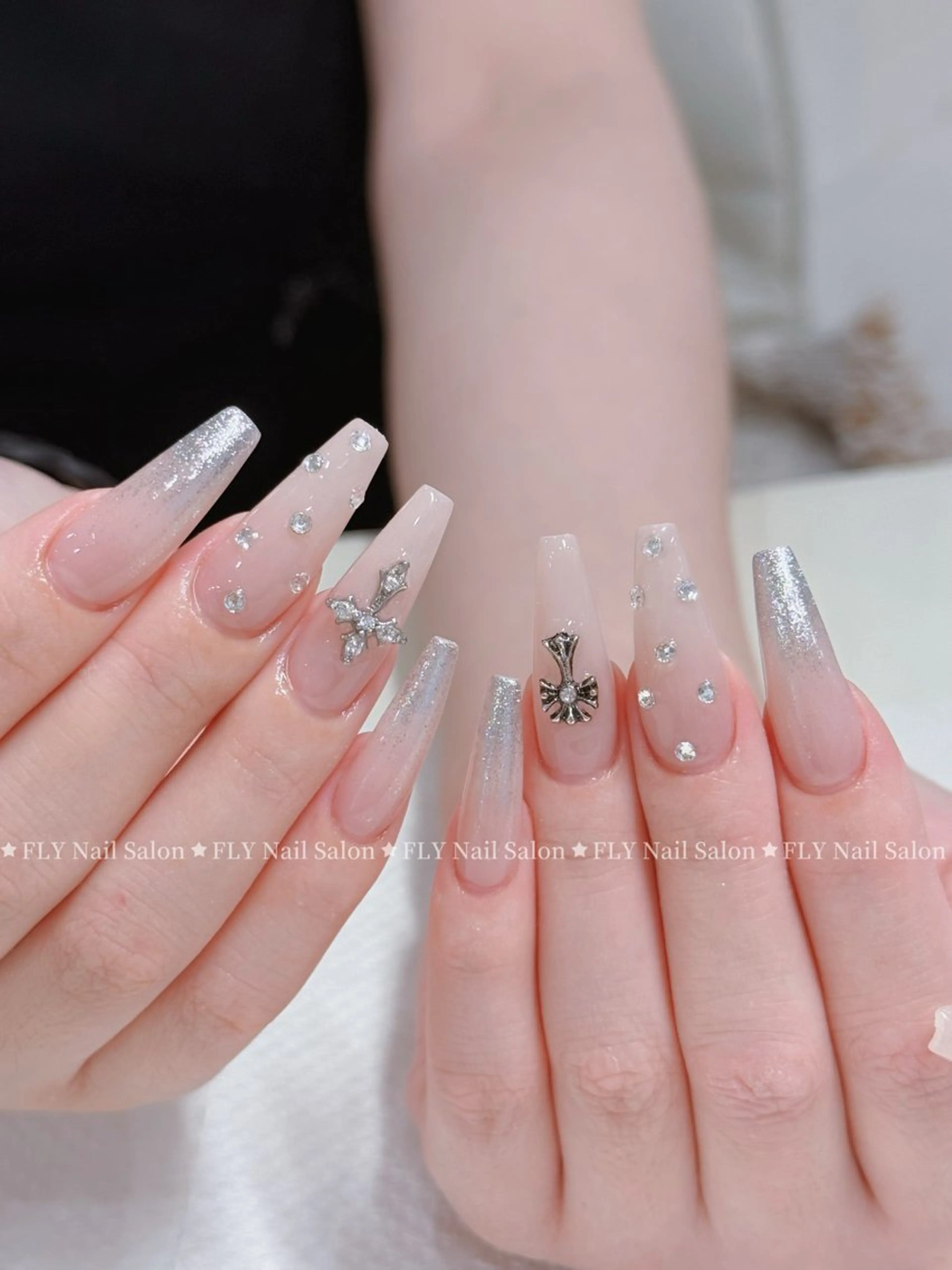 ネイル FLY Nail Salonのネイルデザイン