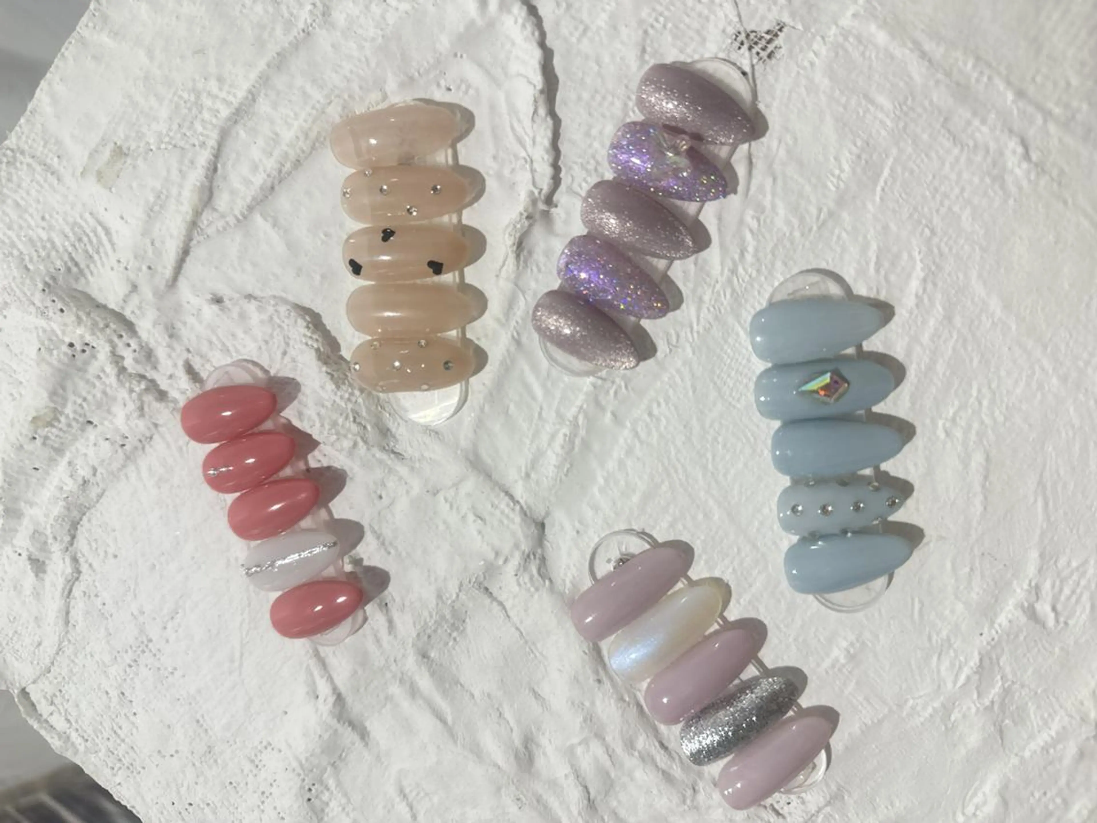 ネイル ハンドネイル モナ& ミユのネイルデザイン