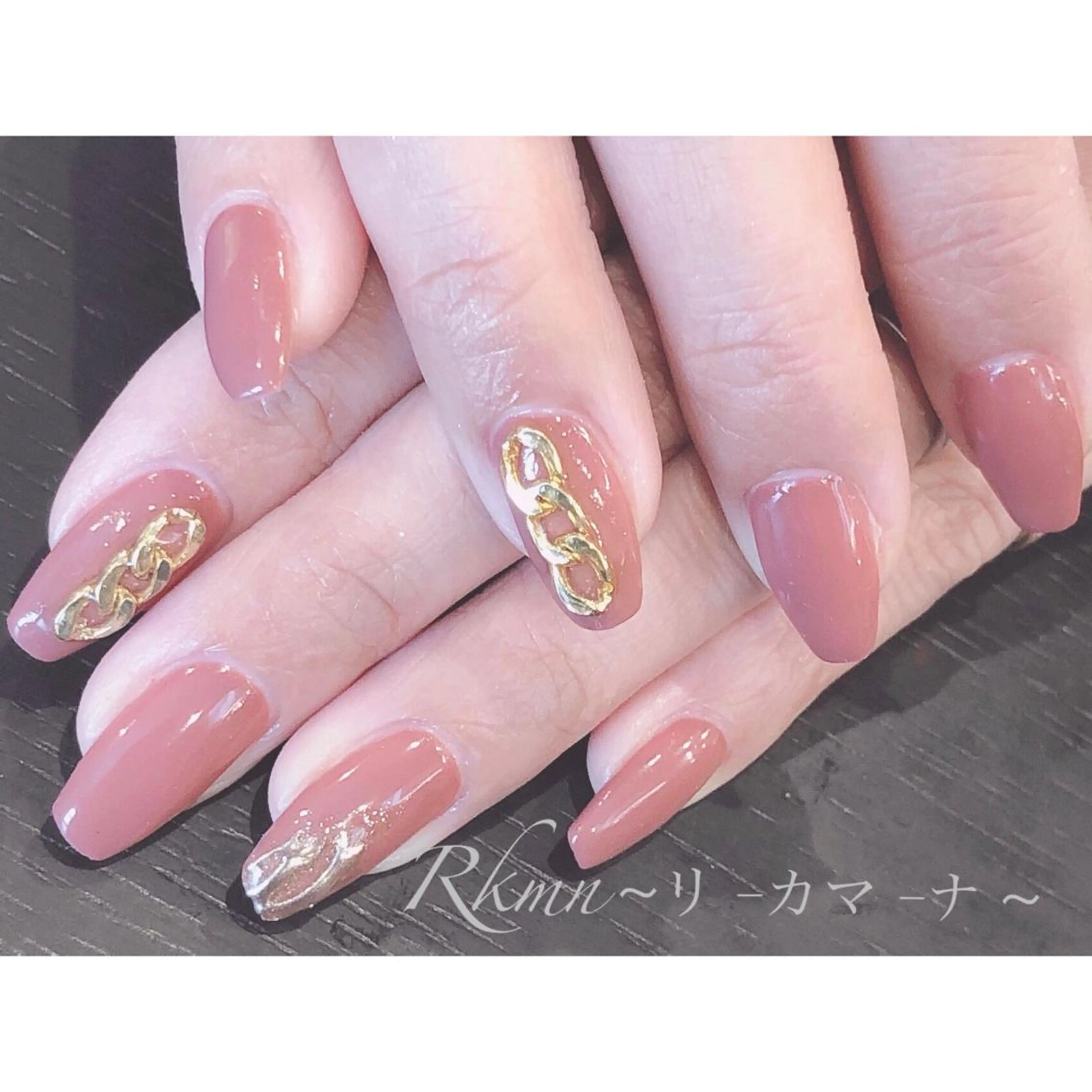 ネイル アートネイル フレンチネイル ジェルネイル グラデーション ミラーネイル ハンドネイル フットネイル ハンドケア Rkmn ~リ-カマ-ナ~のネイルデザイン