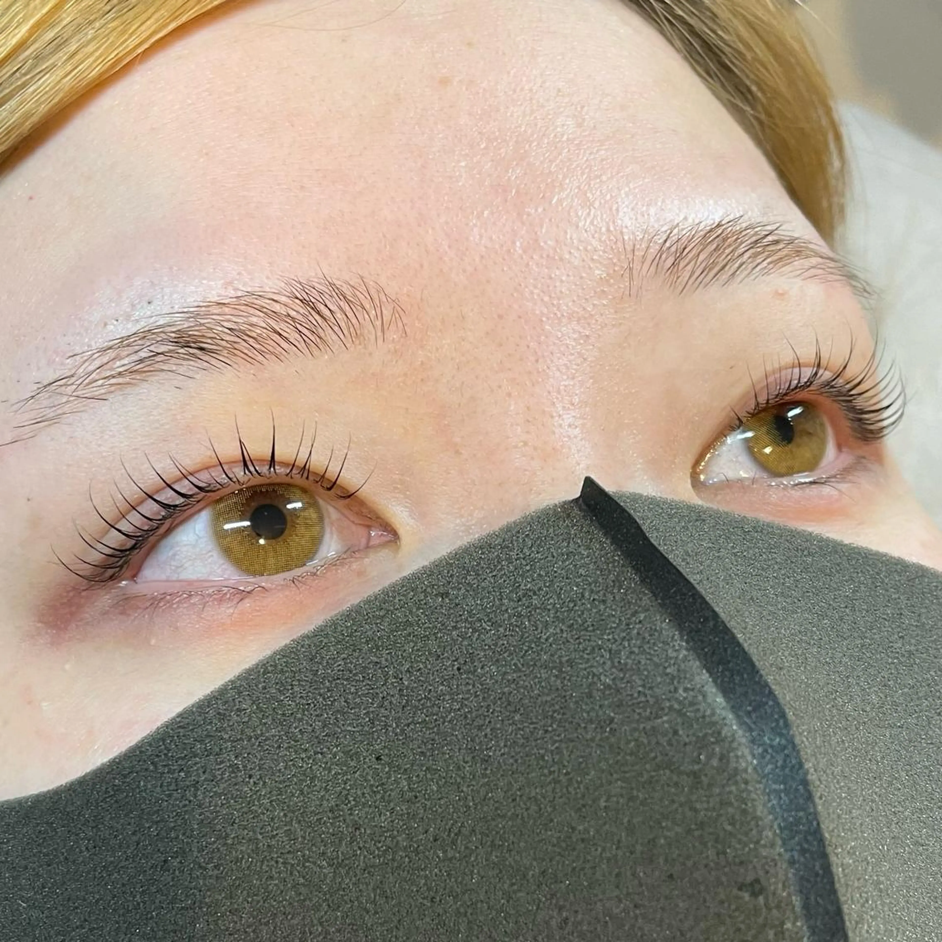 マツエク・マツパ ROW beaute所属・ROW beaute Sakiの眉毛・アイブロウイメージ