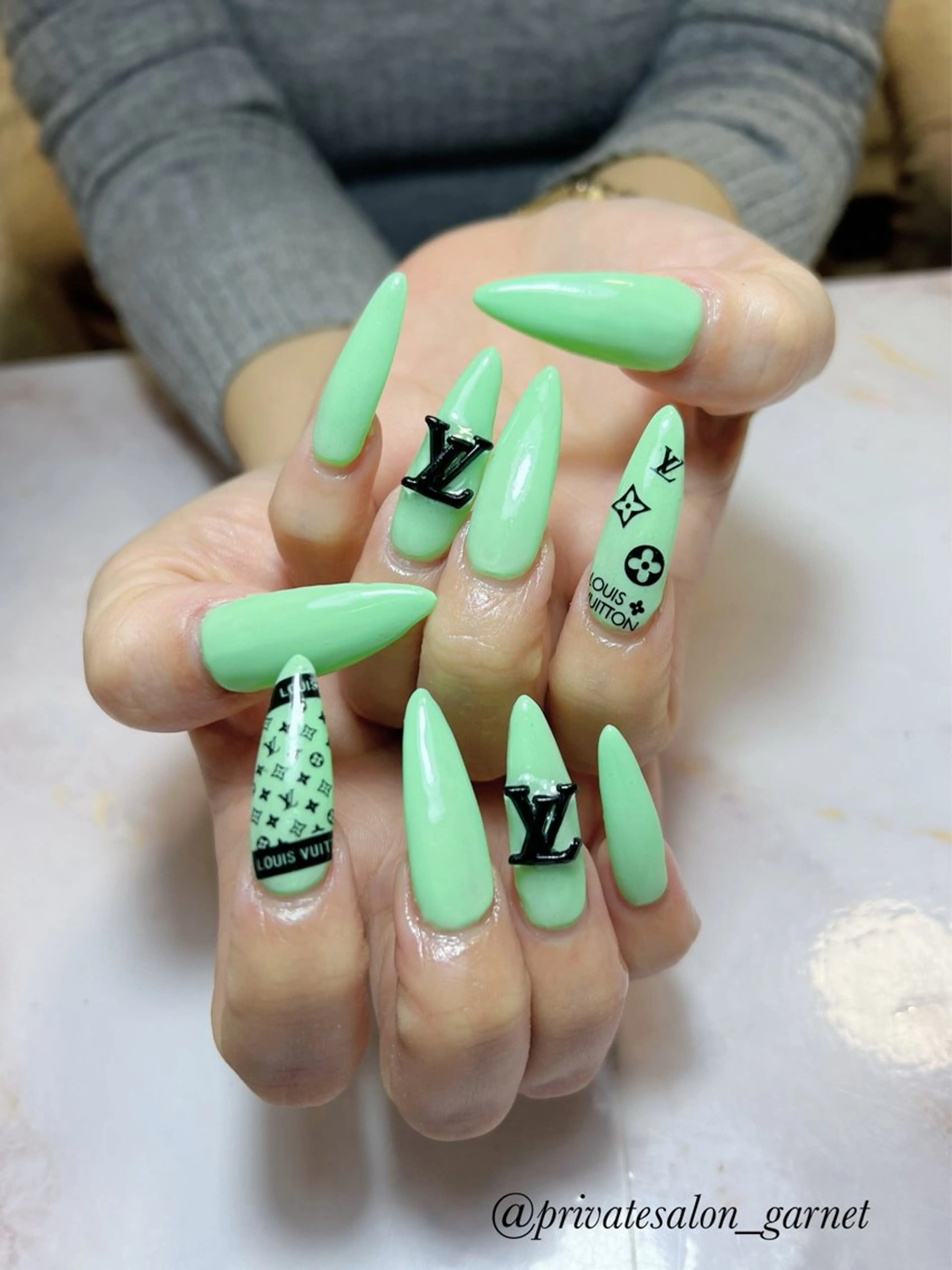 ネイル ハンドネイル Garnet nailのネイルデザイン