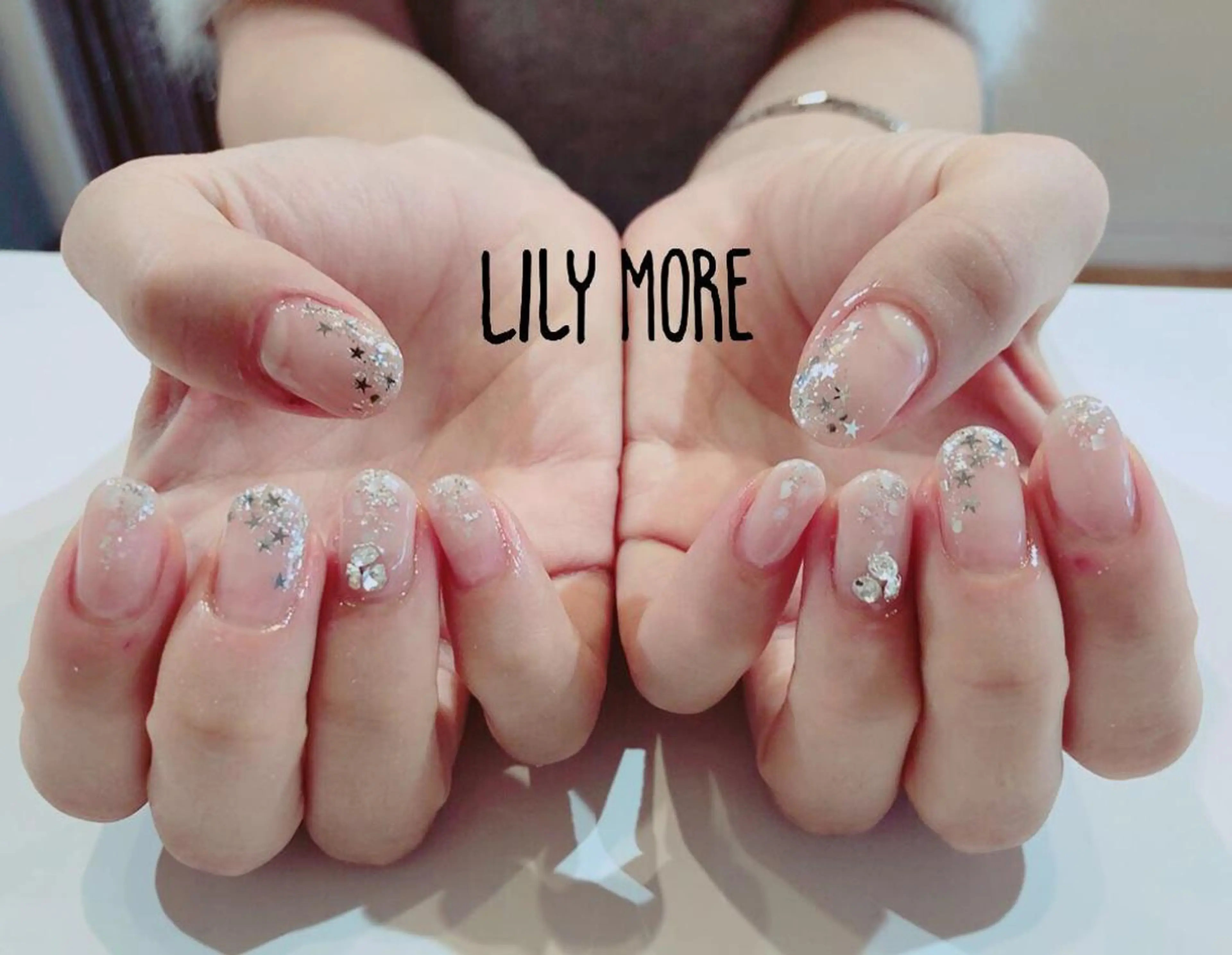 ネイル シンプルネイル Lily closetのネイルデザイン