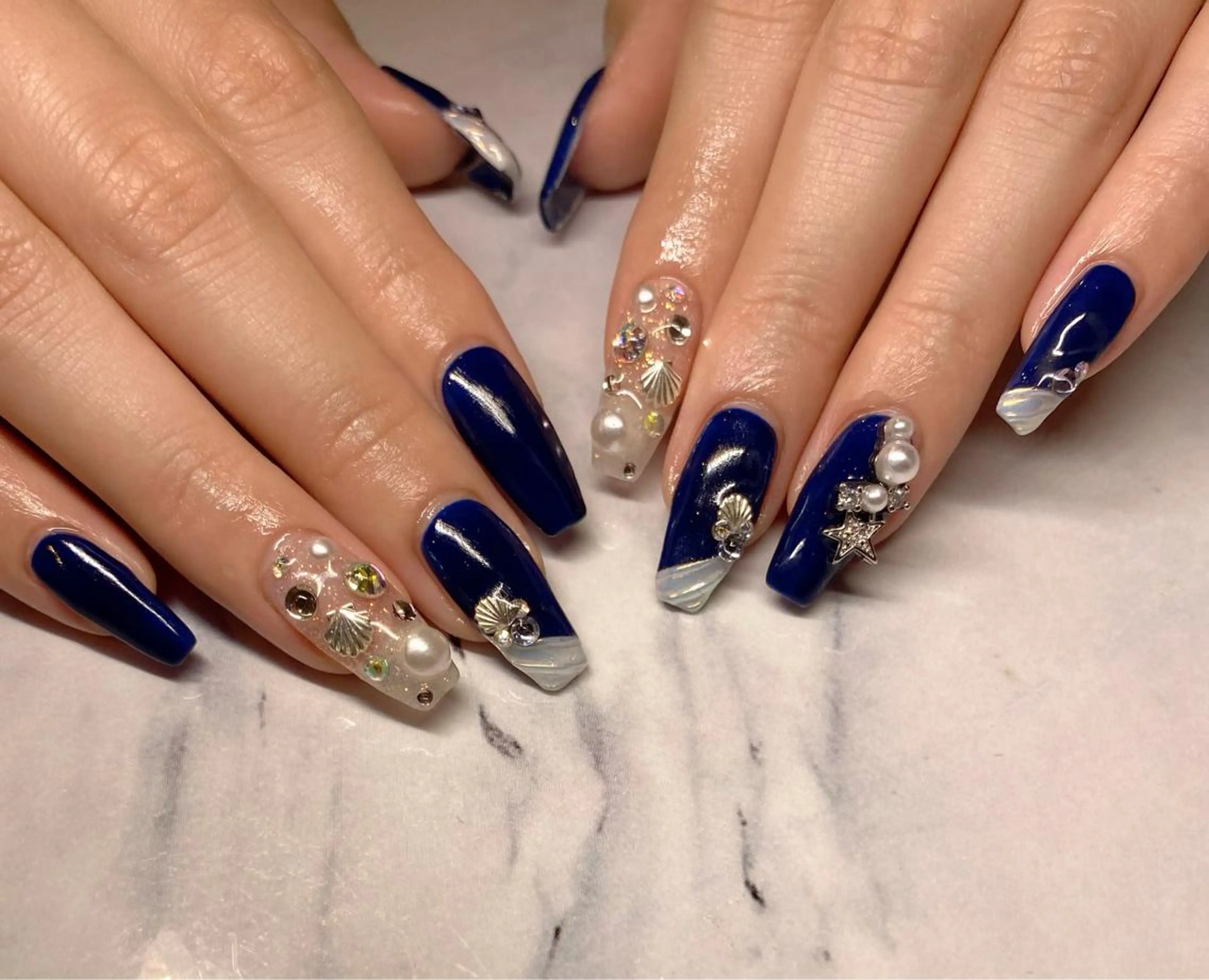 ネイル Lino+ ネイル&よもぎ蒸しのネイルデザイン