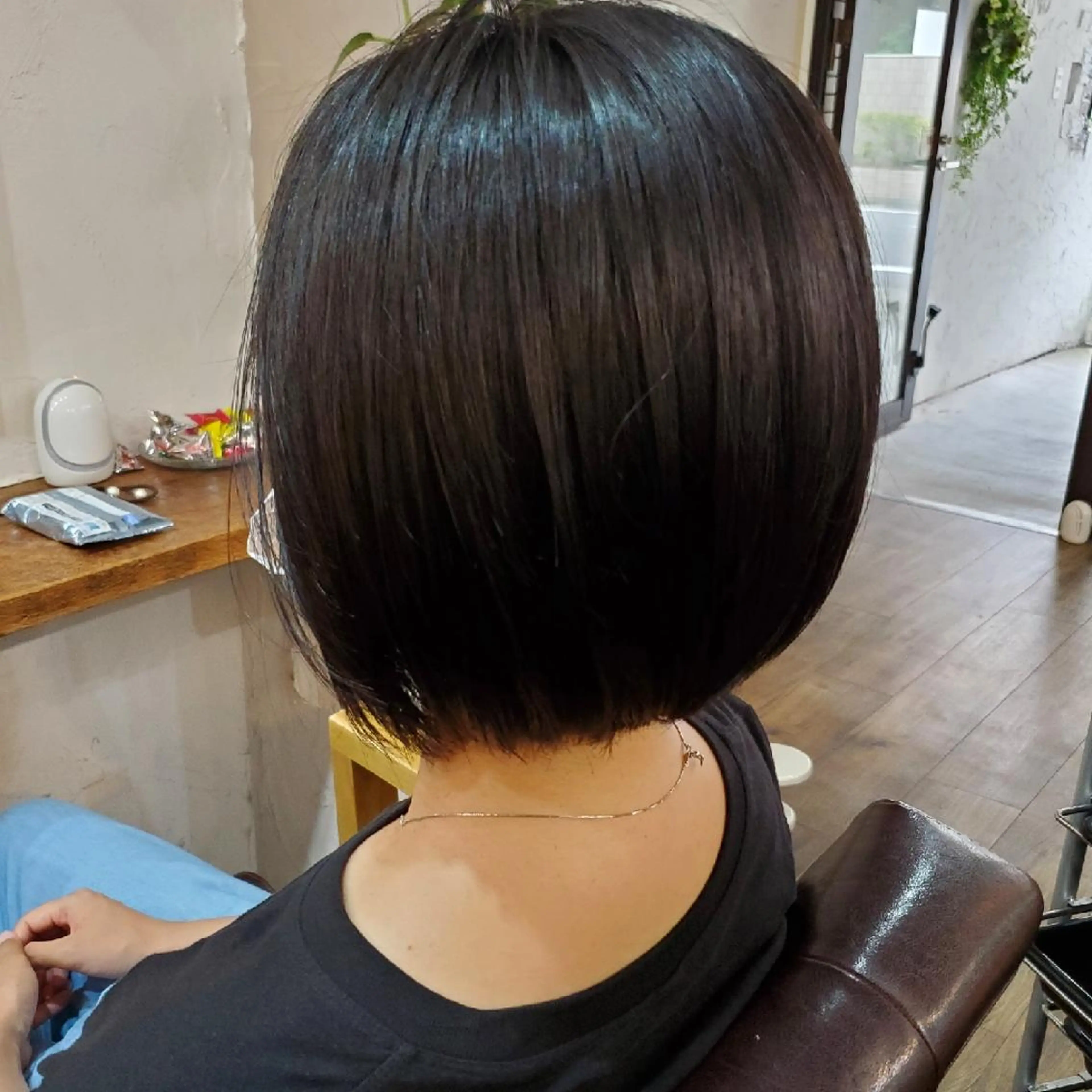 ショート カラー カット 縮毛矯正 トリートメント フリーランス所属・韓国ヘア レイヤー くびれヘアMATSUのヘアスタイル