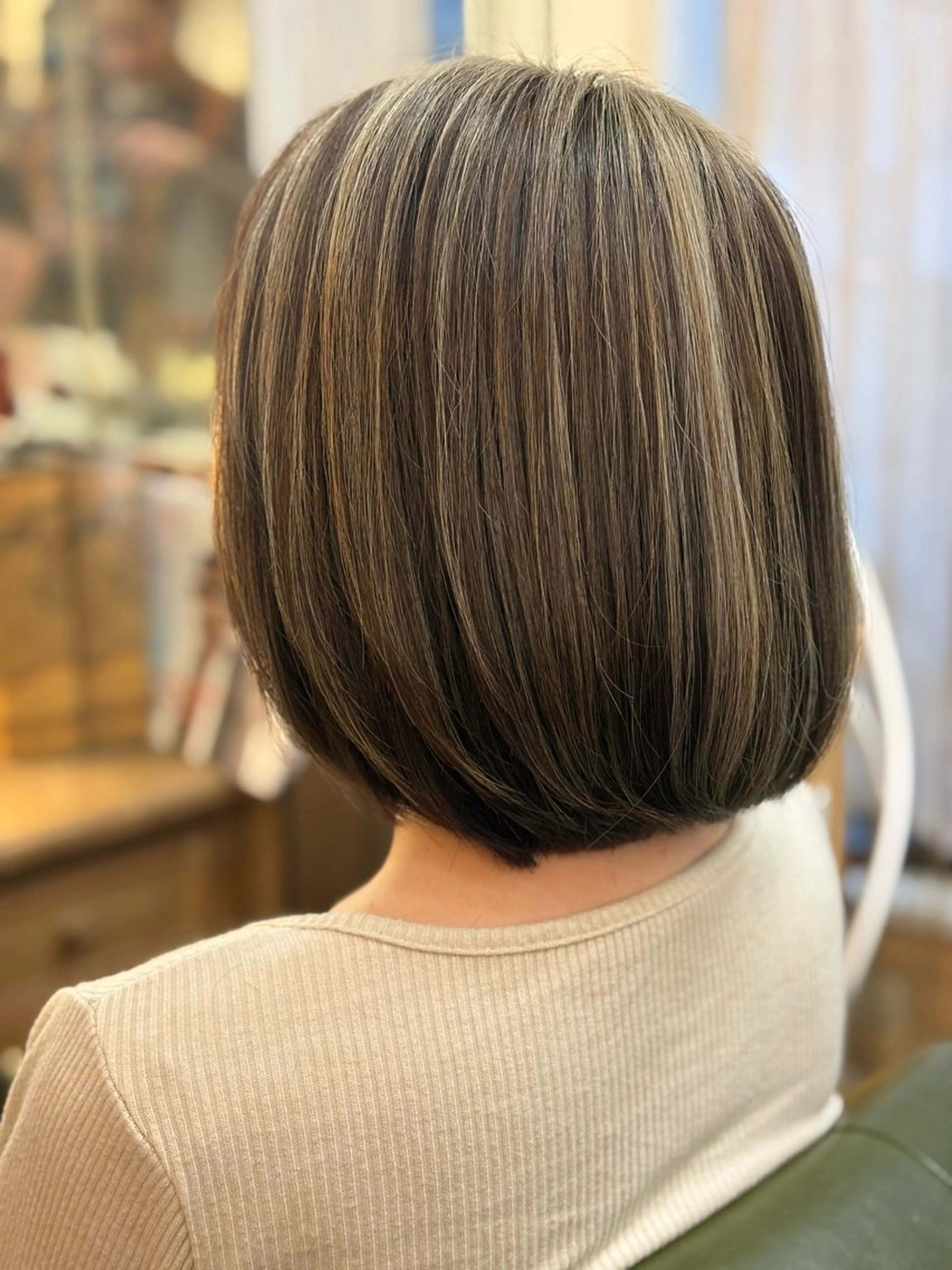 ミディアム ハイライト ヘアカラー 新宿御苑/艶髪カラー 髪質改善/山口のヘアスタイル